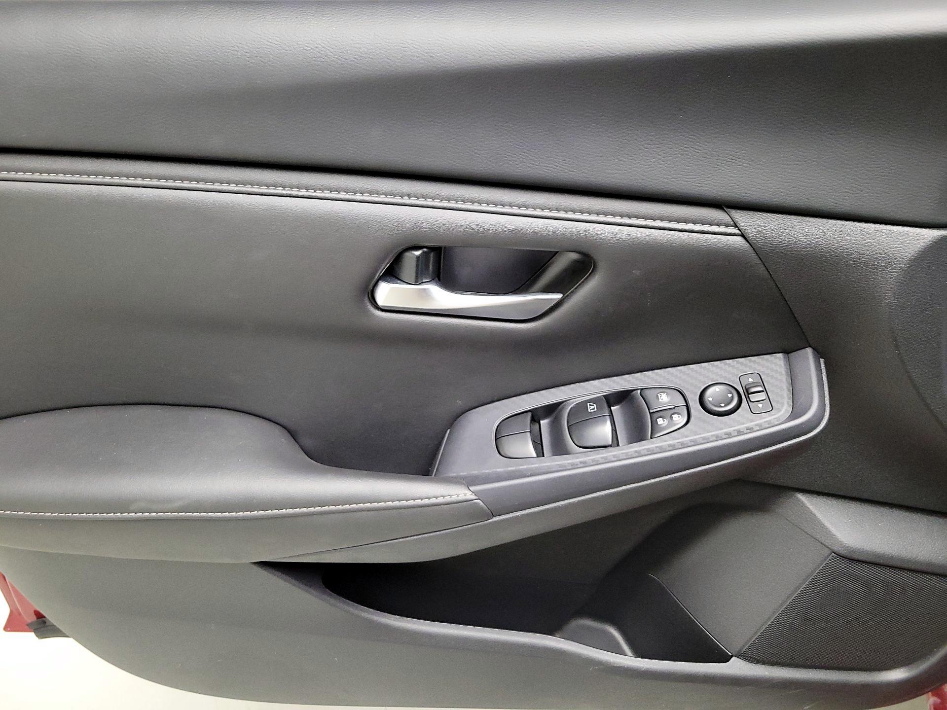 Thumbnail: 2024 Nissan Sentra - 12