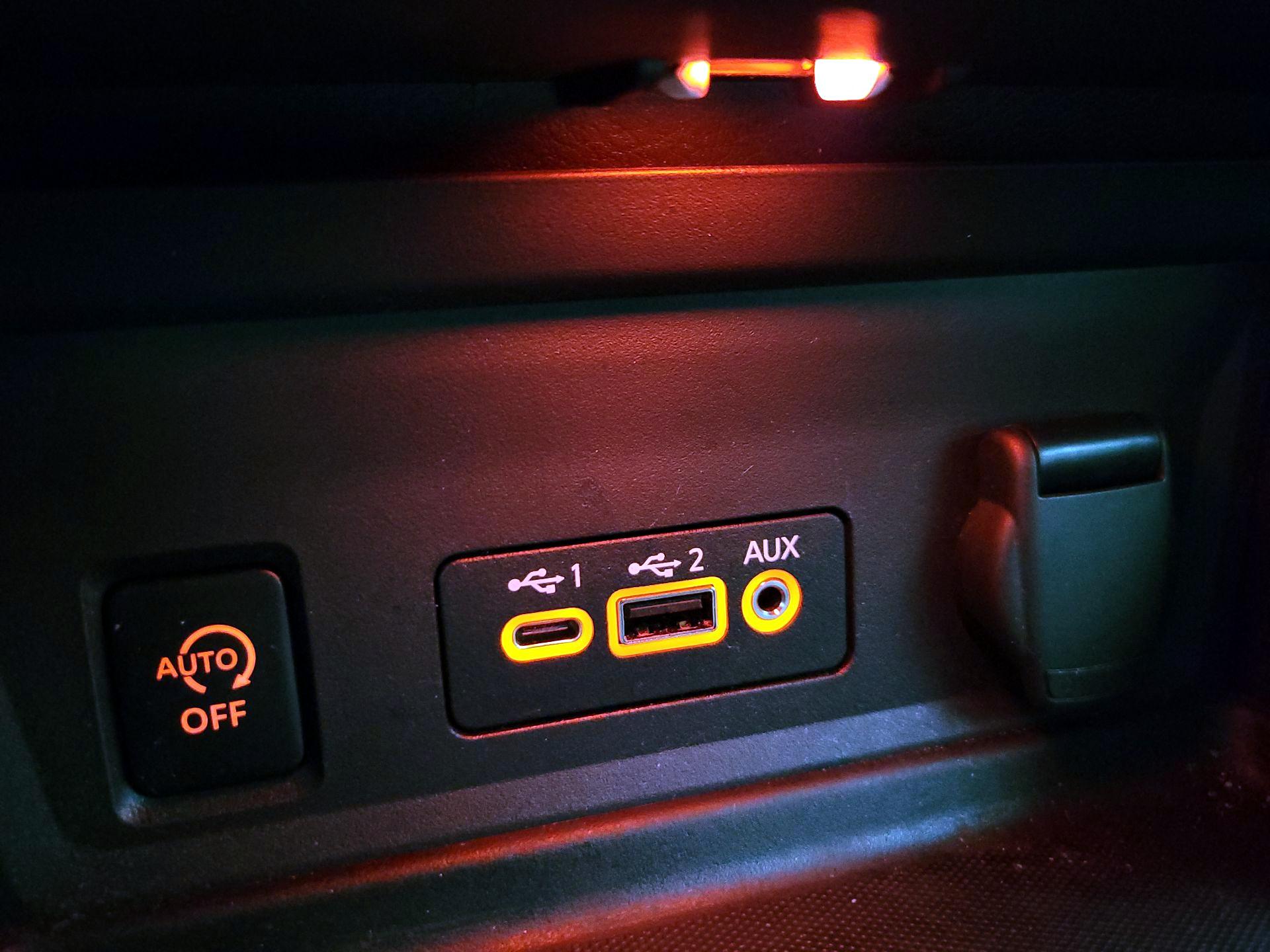 Thumbnail: 2024 Nissan Sentra - 18