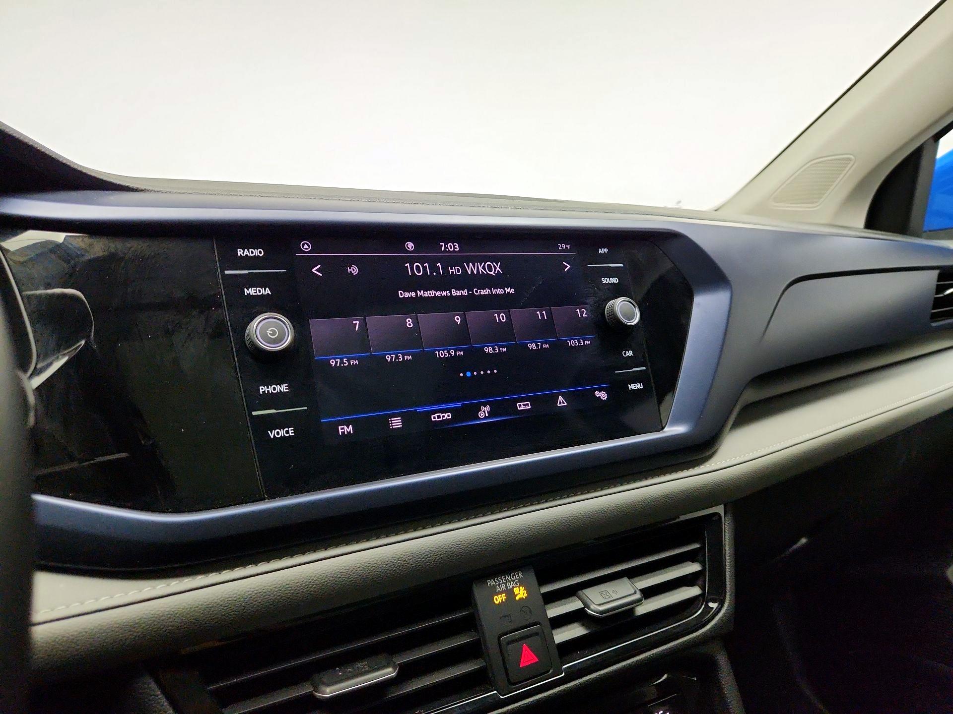 Thumbnail: 2024 Volkswagen Taos - 15