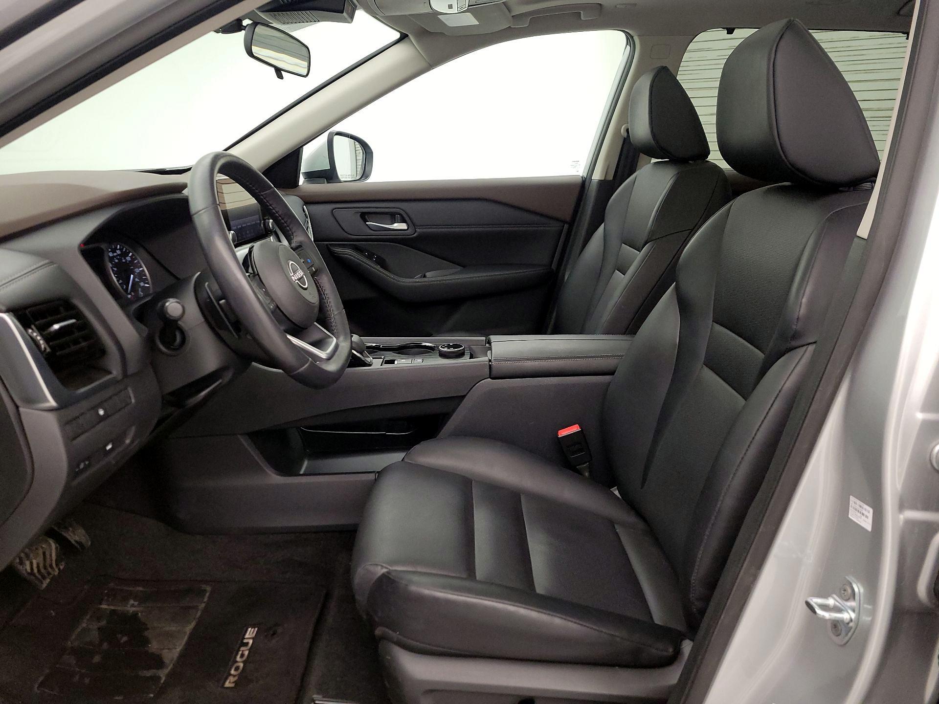 Thumbnail: 2023 Nissan Rogue - 11