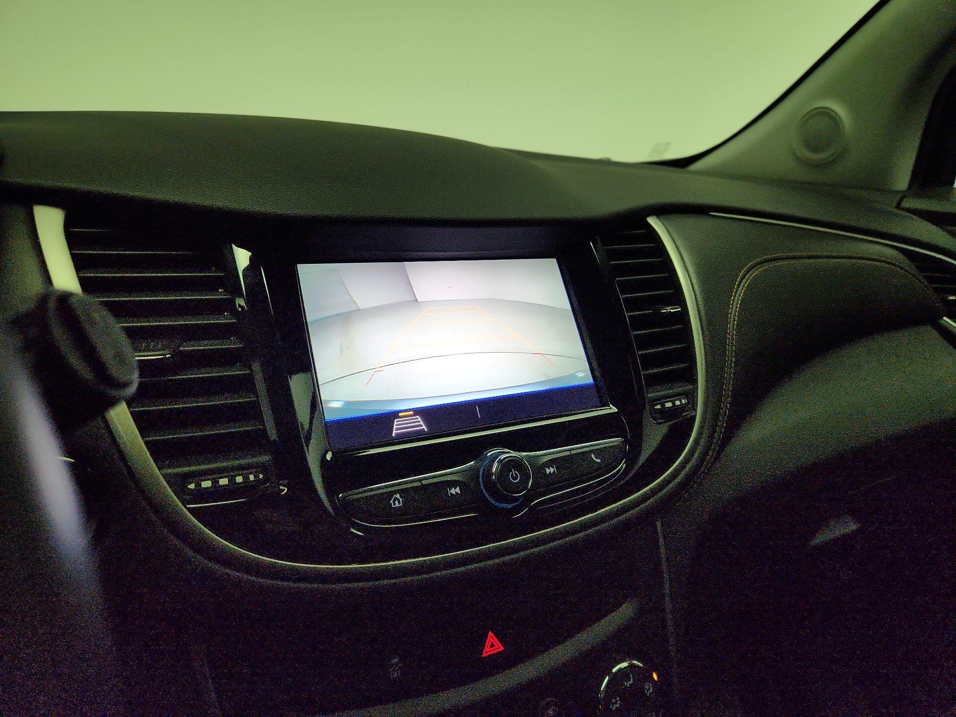 Thumbnail: 2020 Chevrolet Trax - 14