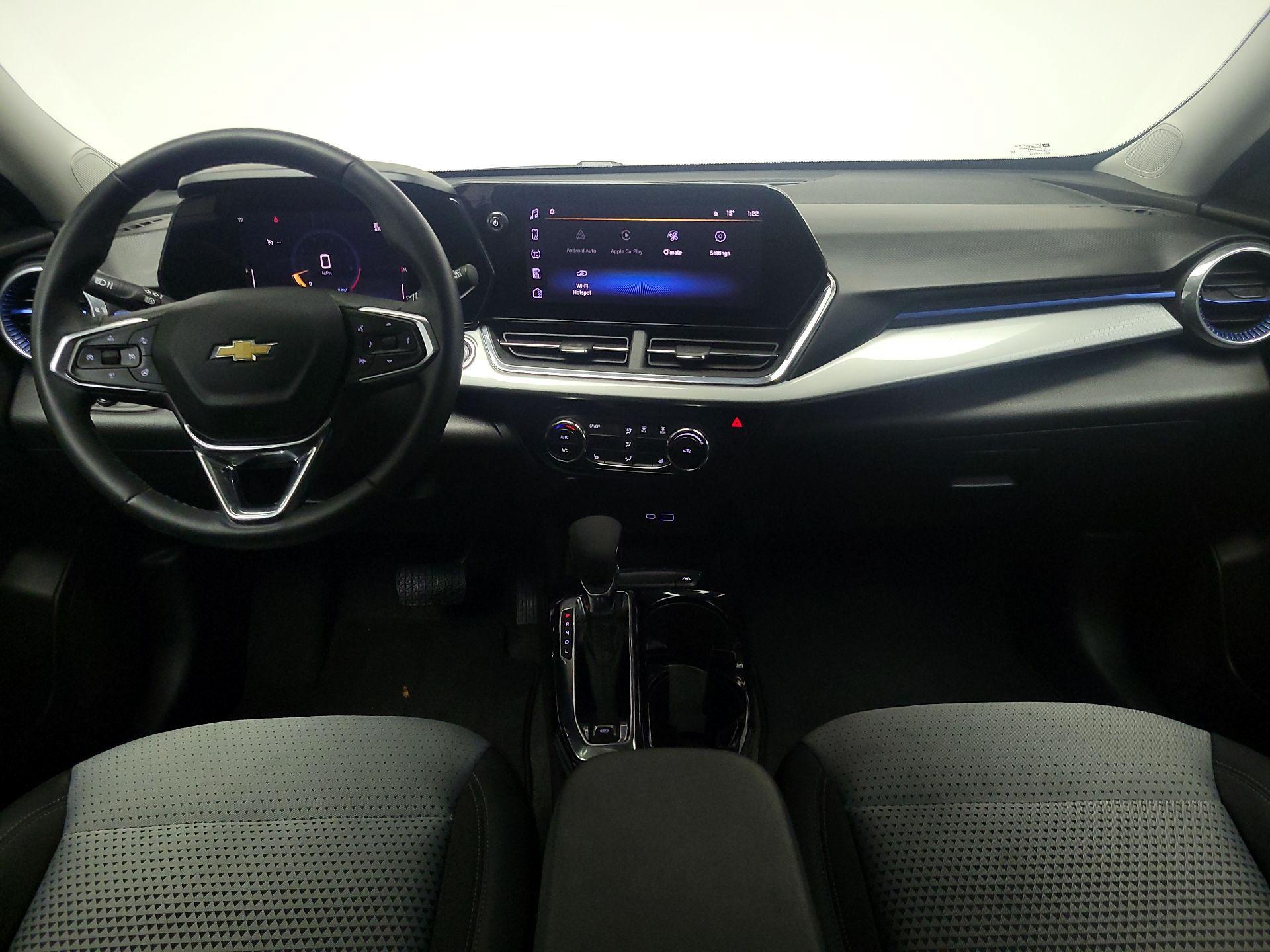 Thumbnail: 2025 Chevrolet Trax - 9