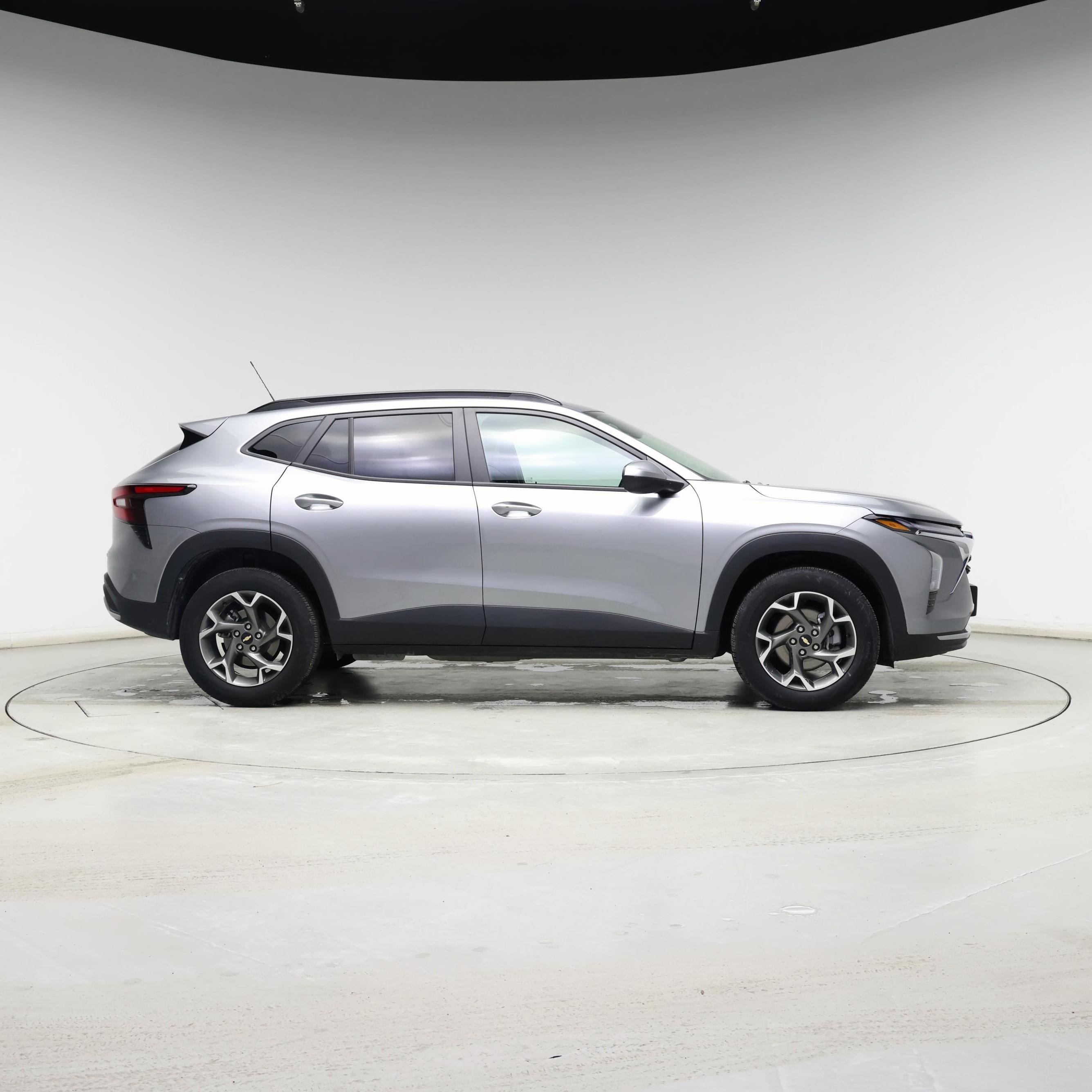 Thumbnail: 2025 Chevrolet Trax - 7