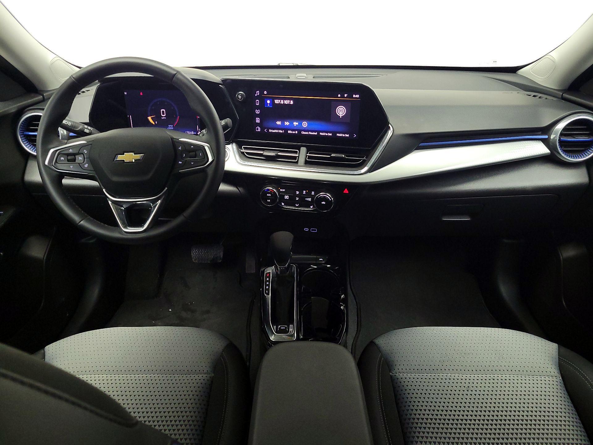 Thumbnail: 2025 Chevrolet Trax - 9