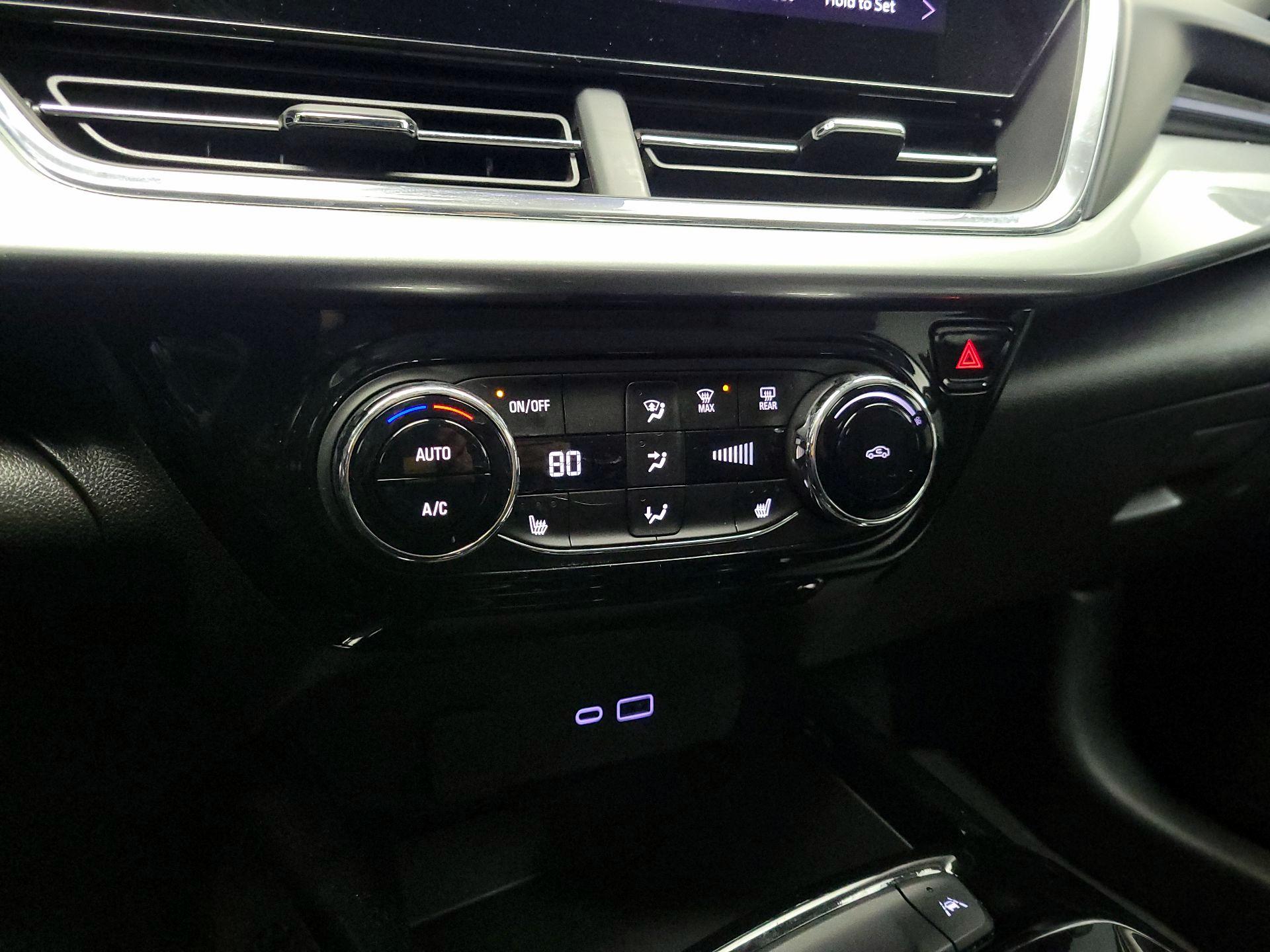 Thumbnail: 2025 Chevrolet Trax - 16