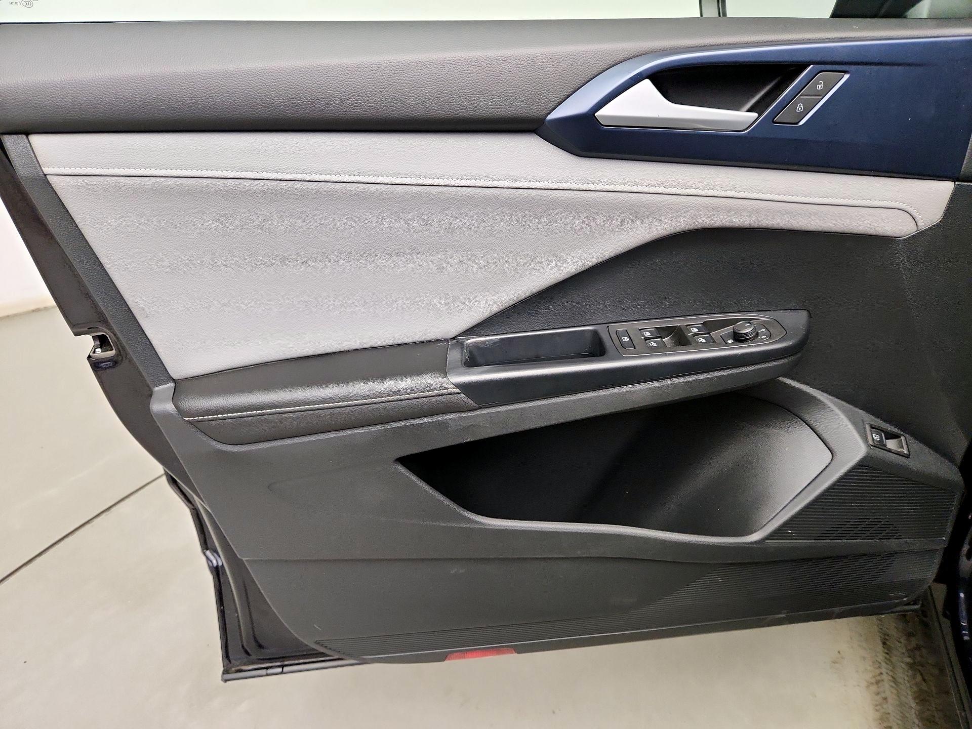 Thumbnail: 2024 Volkswagen Taos - 12