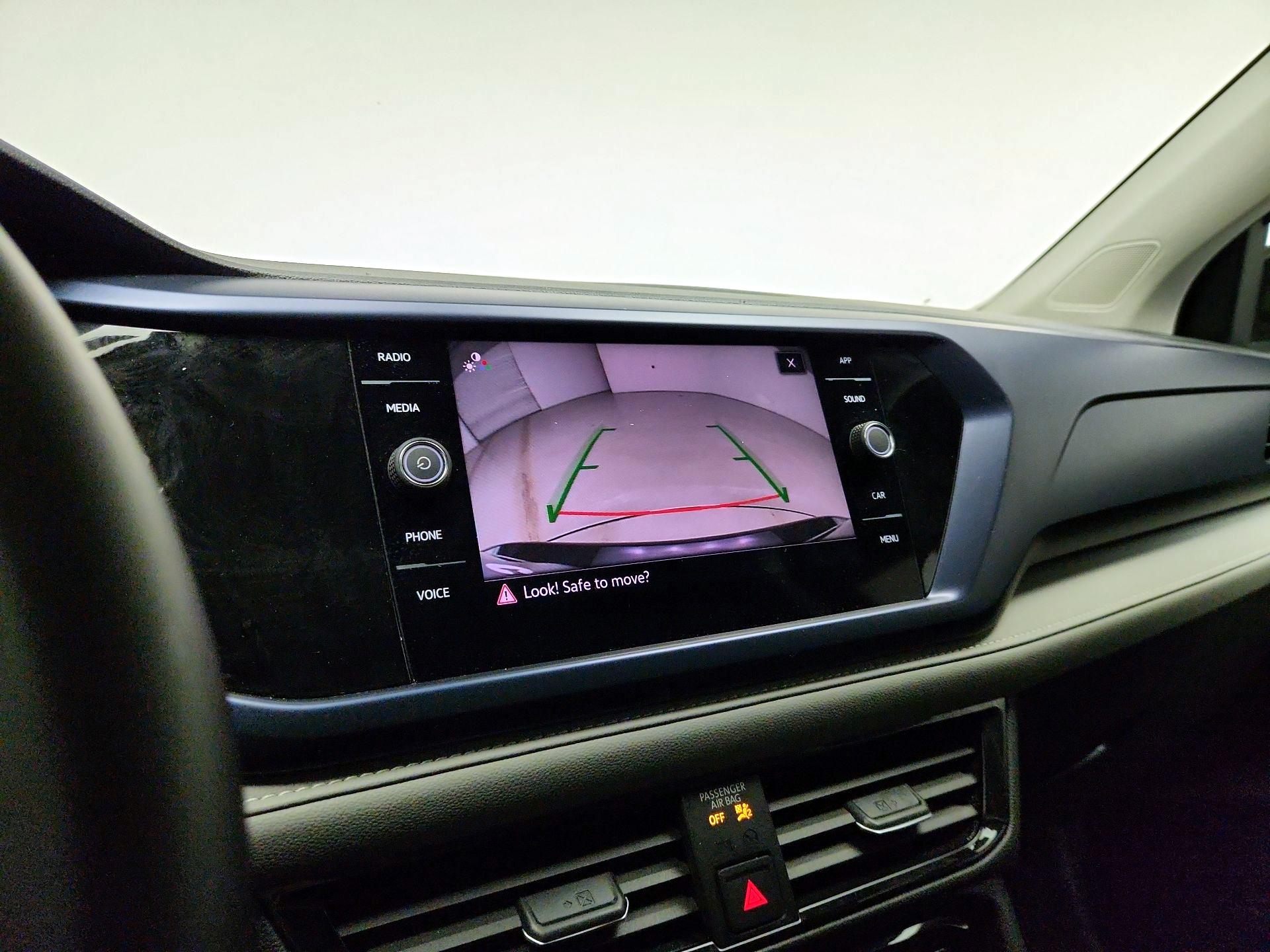 Thumbnail: 2024 Volkswagen Taos - 14