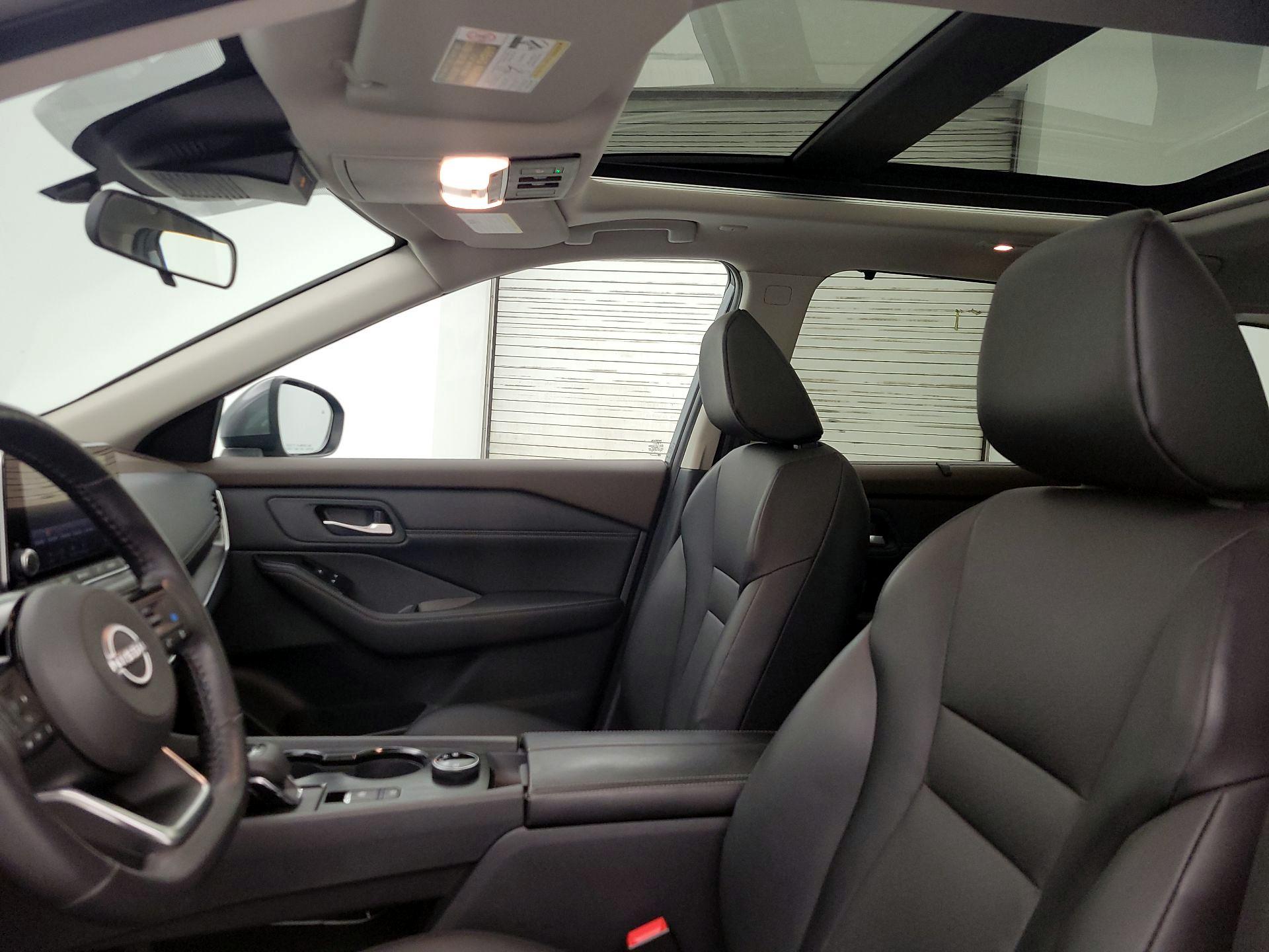 Thumbnail: 2023 Nissan Rogue - 19