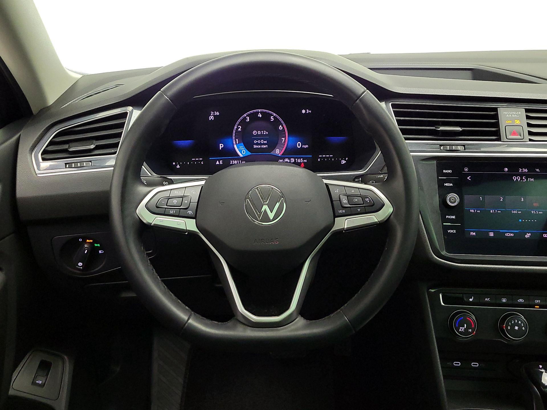 Thumbnail: 2024 Volkswagen Tiguan - 10