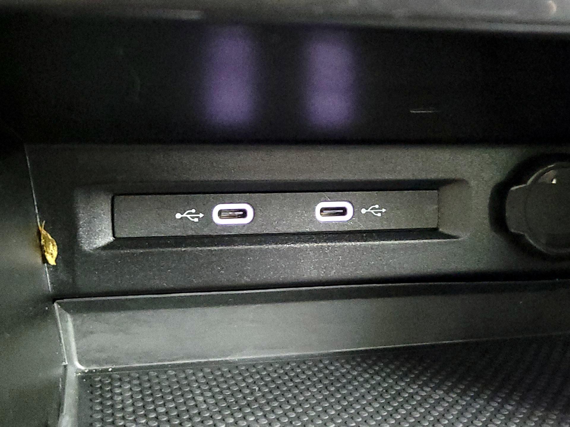 Thumbnail: 2024 Volkswagen Tiguan - 18