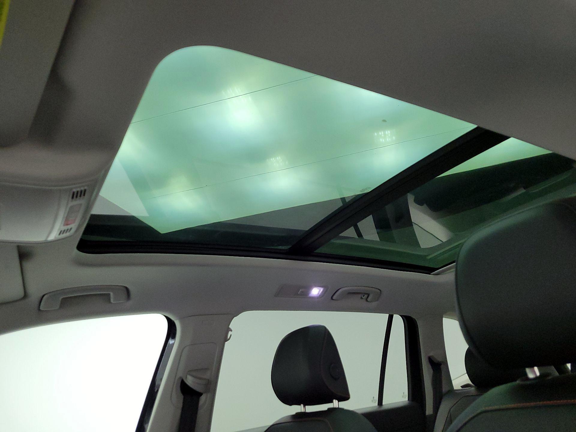 Thumbnail: 2024 Volkswagen Tiguan - 19