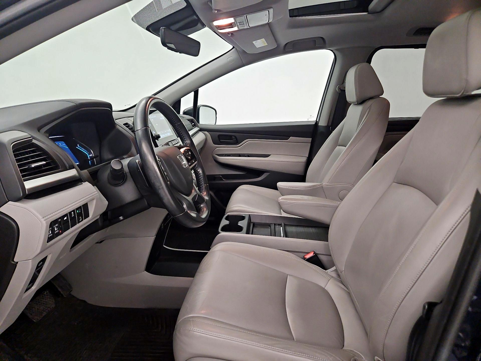 Thumbnail: 2019 Honda Odyssey - 11