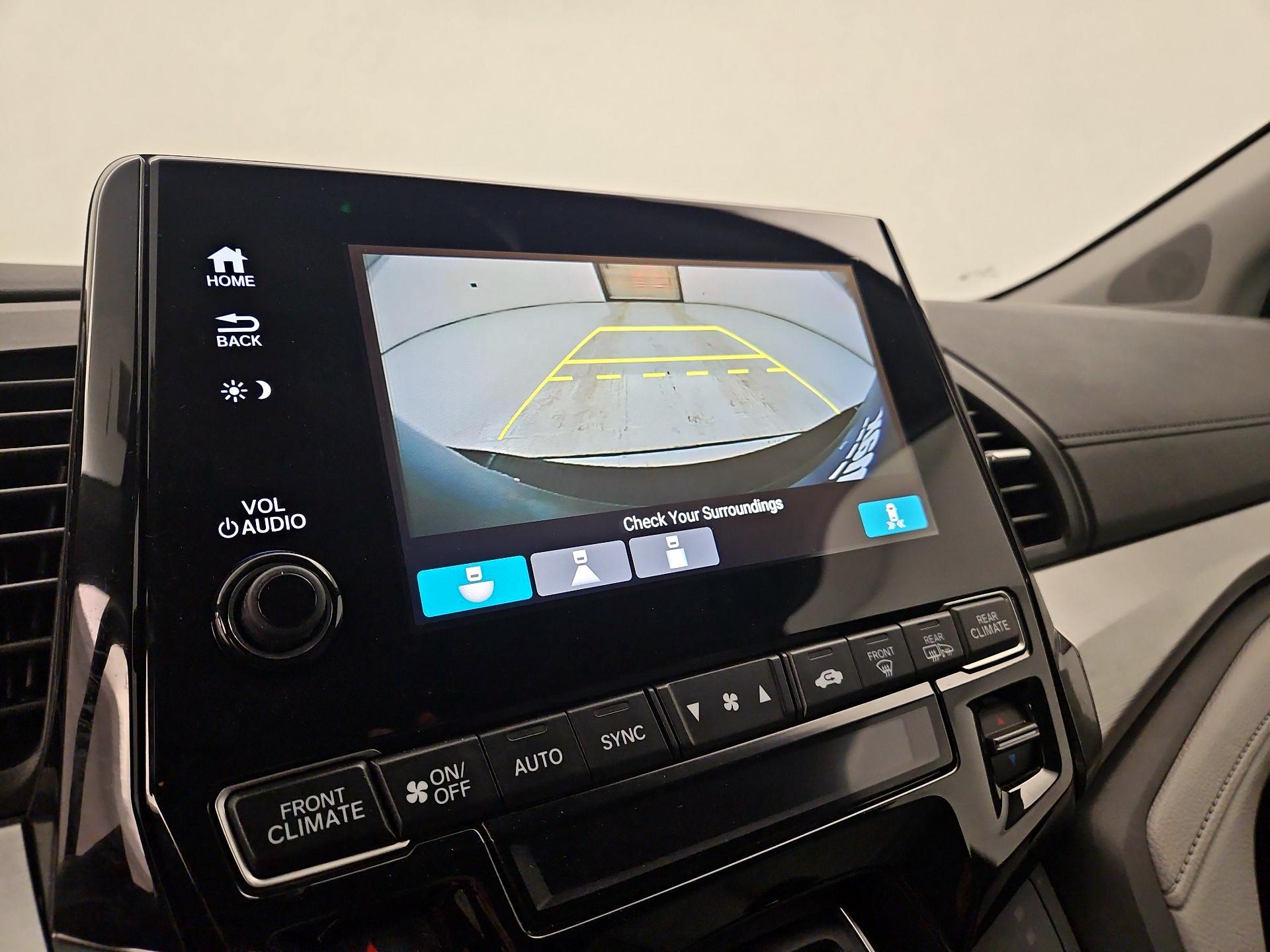 Thumbnail: 2019 Honda Odyssey - 14