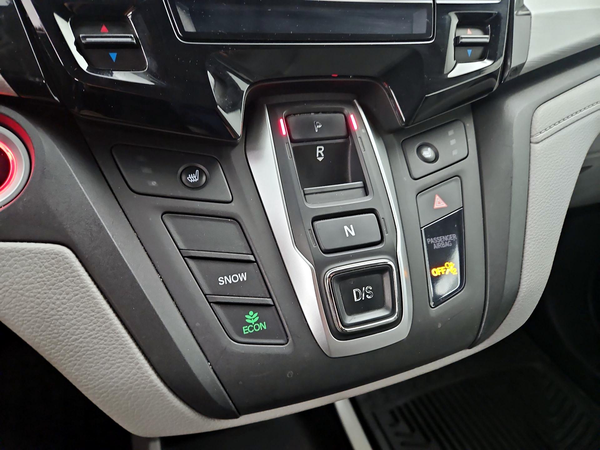 Thumbnail: 2019 Honda Odyssey - 17