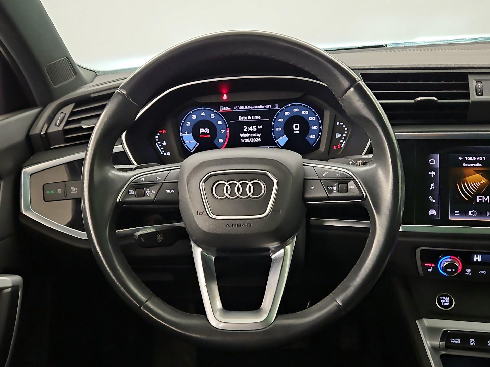 Thumbnail: 2023 Audi Q3 - 10