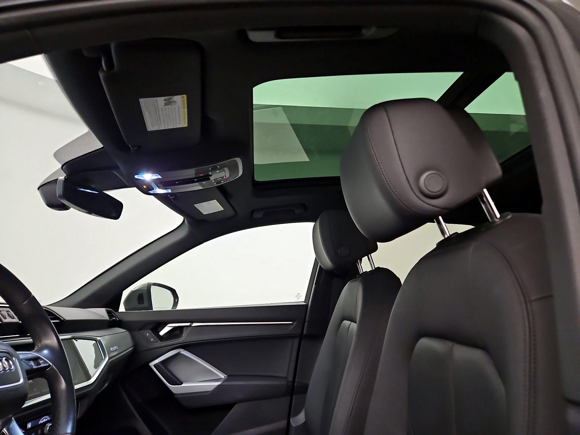 Thumbnail: 2023 Audi Q3 - 19