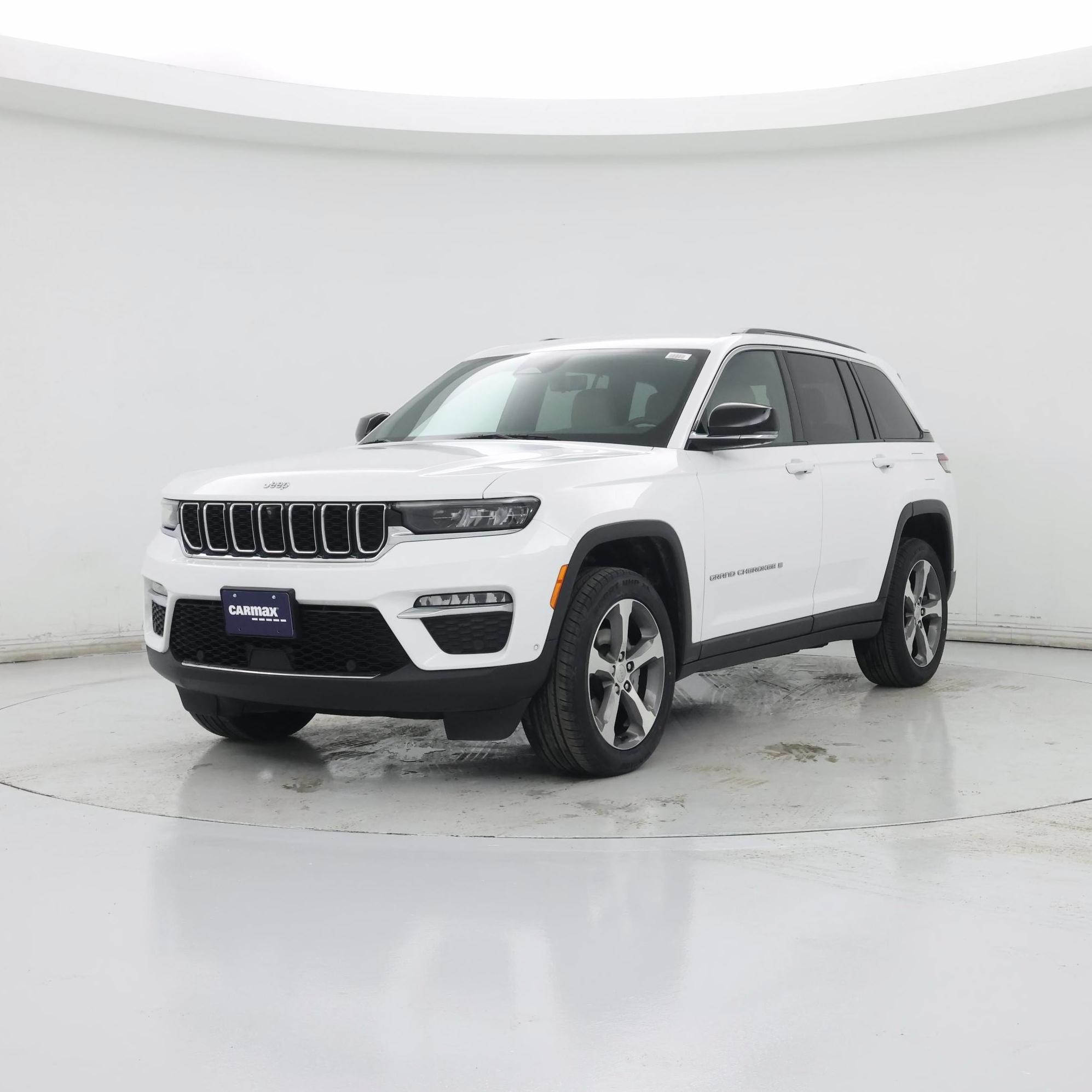 Thumbnail: 2023 Jeep Grand Cherokee - 4