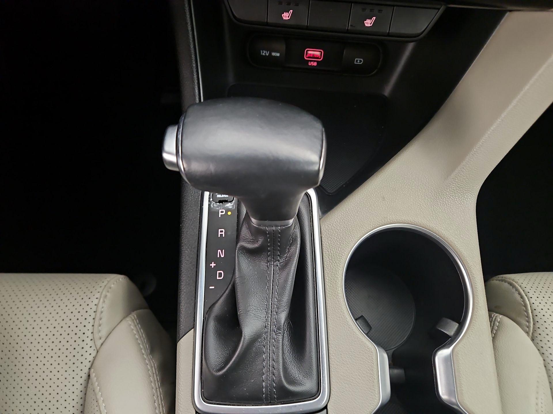 Thumbnail: 2021 Kia Sportage - 17