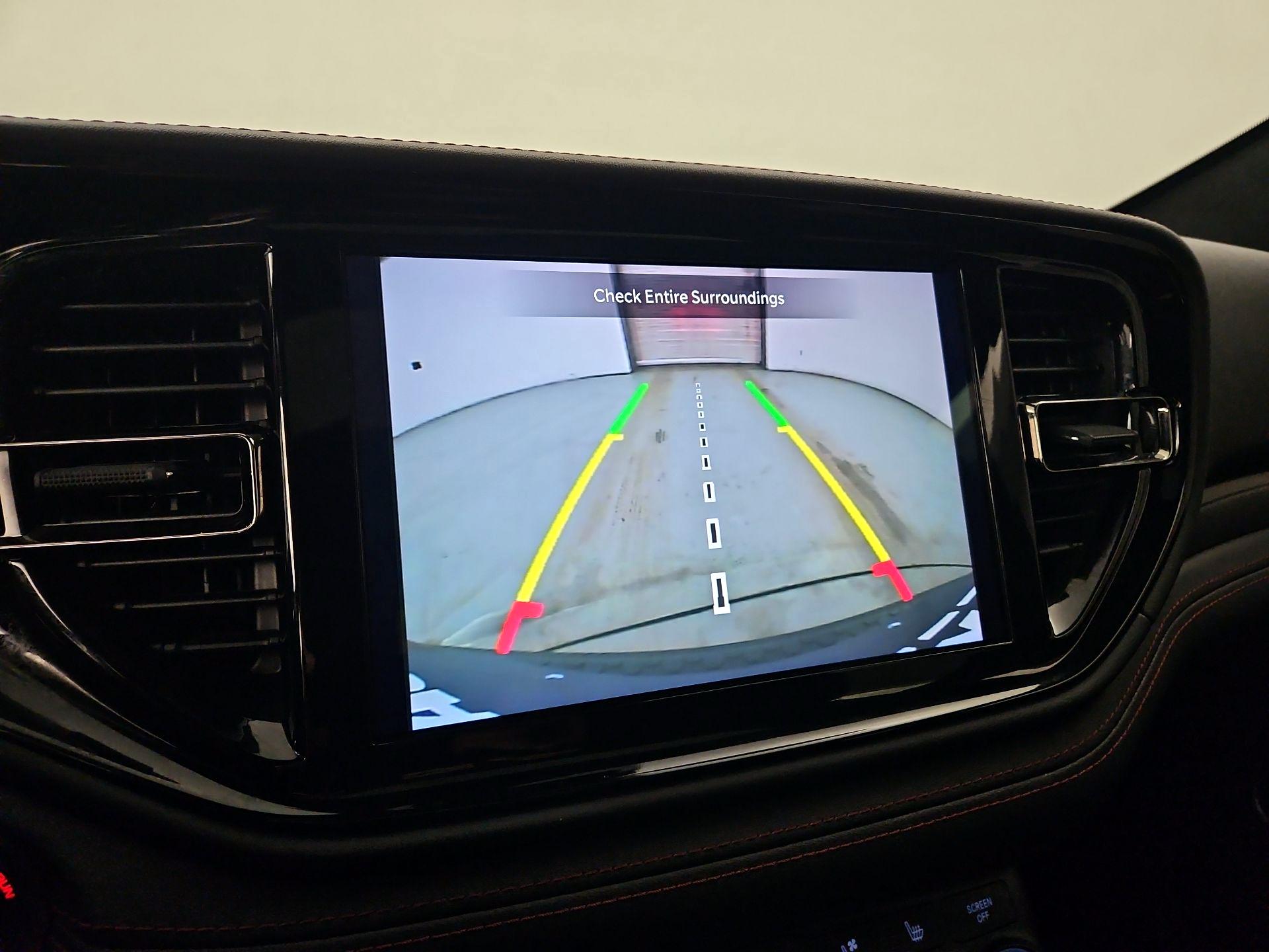 Thumbnail: 2022 Dodge Durango - 14