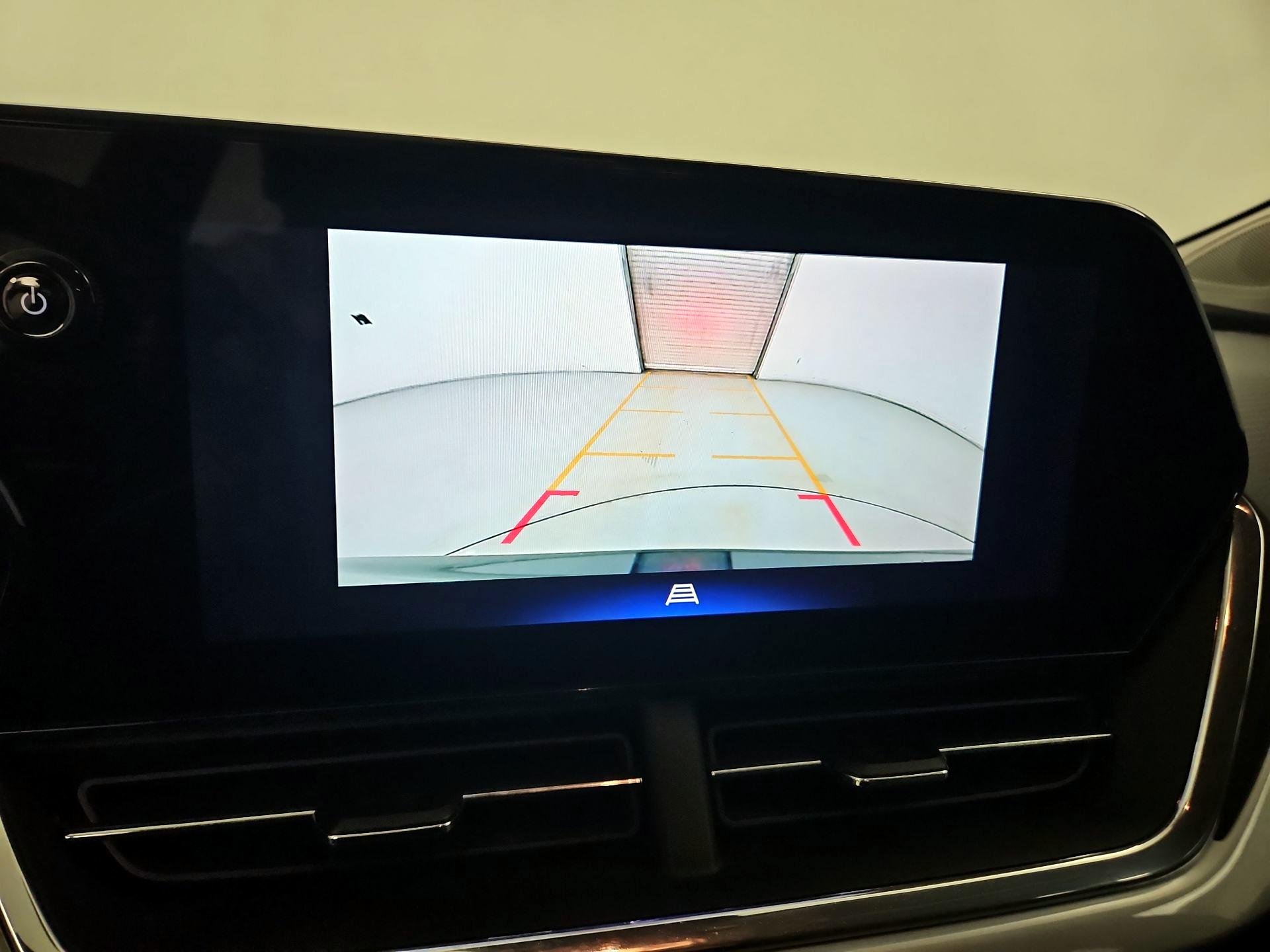 Thumbnail: 2025 Chevrolet Trax - 14