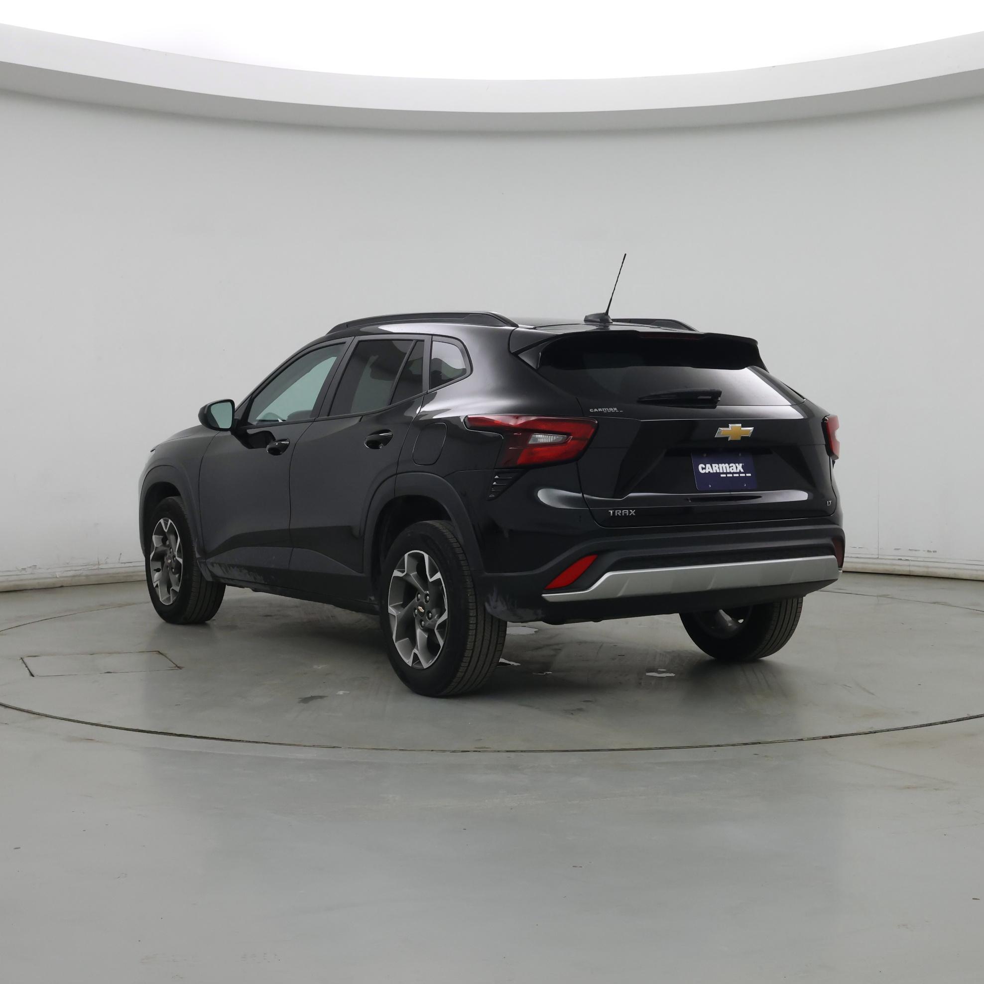 Thumbnail: 2025 Chevrolet Trax - 2