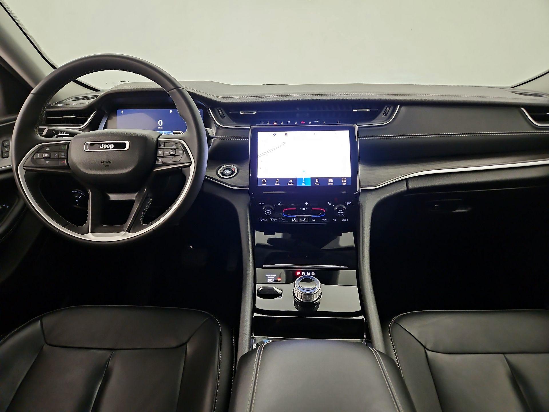 Thumbnail: 2023 Jeep Grand Cherokee - 9