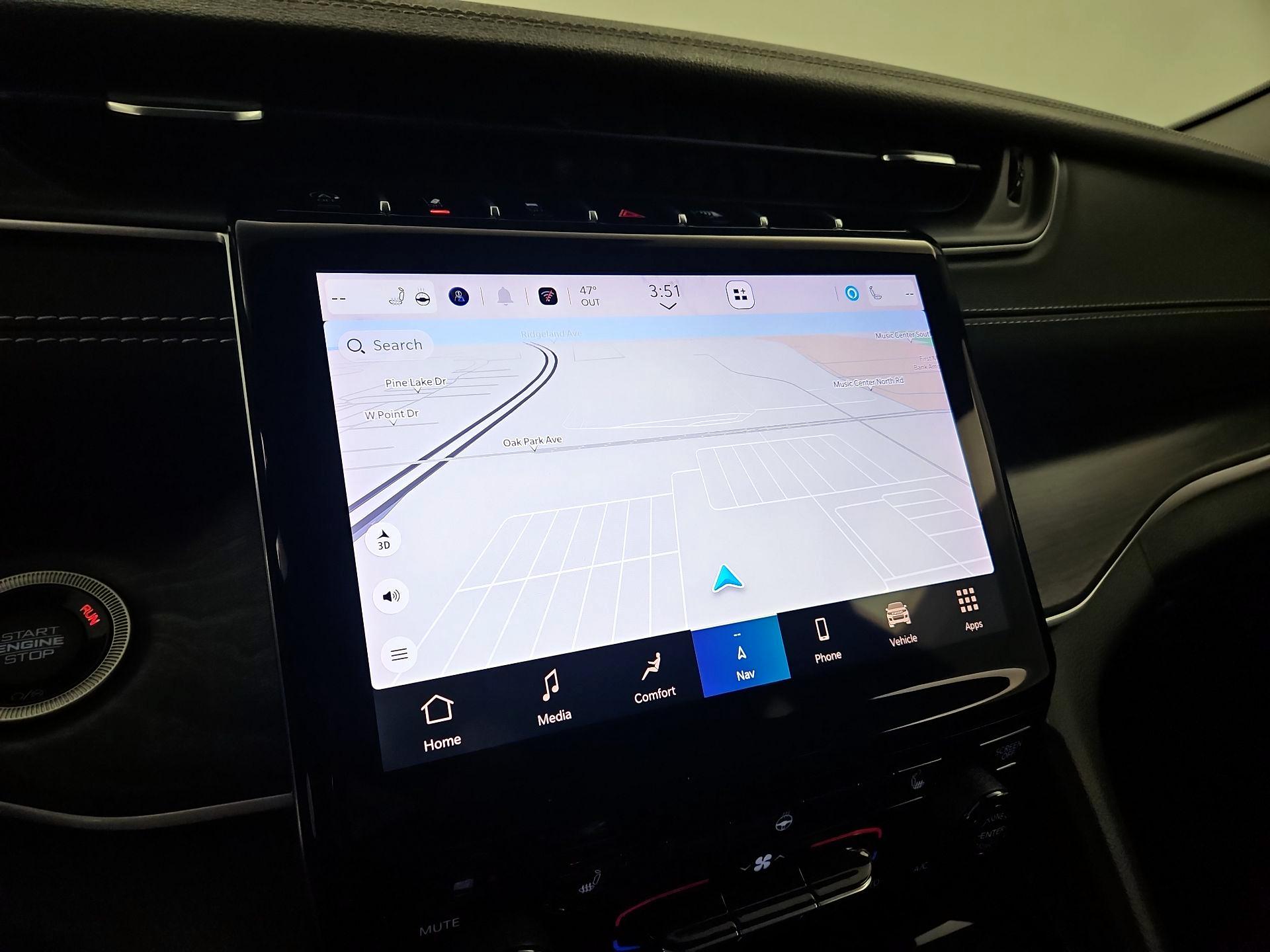 Thumbnail: 2023 Jeep Grand Cherokee - 14