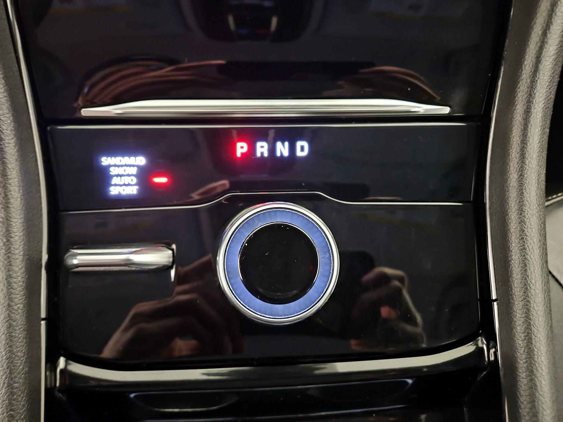 Thumbnail: 2023 Jeep Grand Cherokee - 18