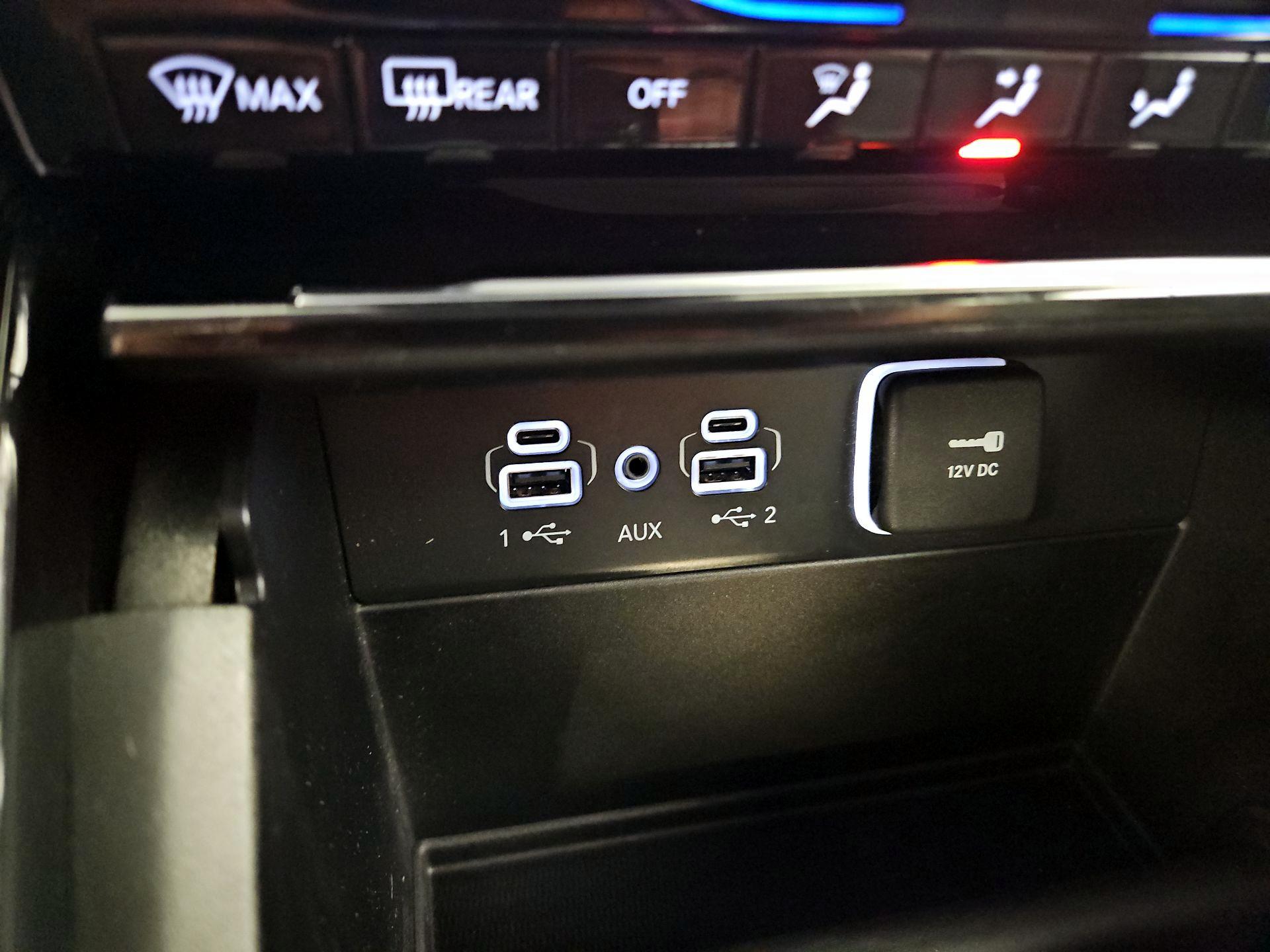 Thumbnail: 2023 Jeep Grand Cherokee - 19