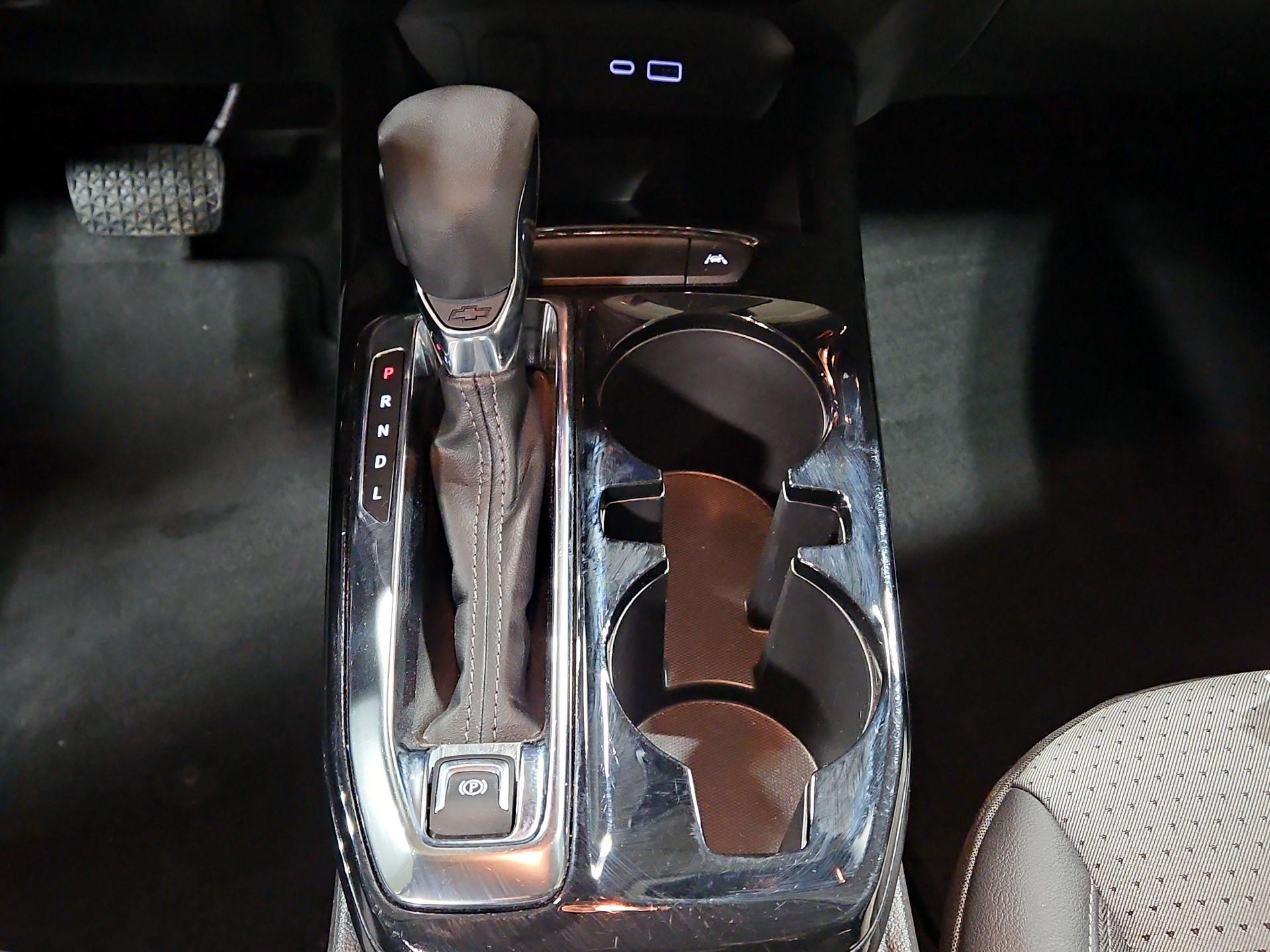 Thumbnail: 2025 Chevrolet Trax - 17