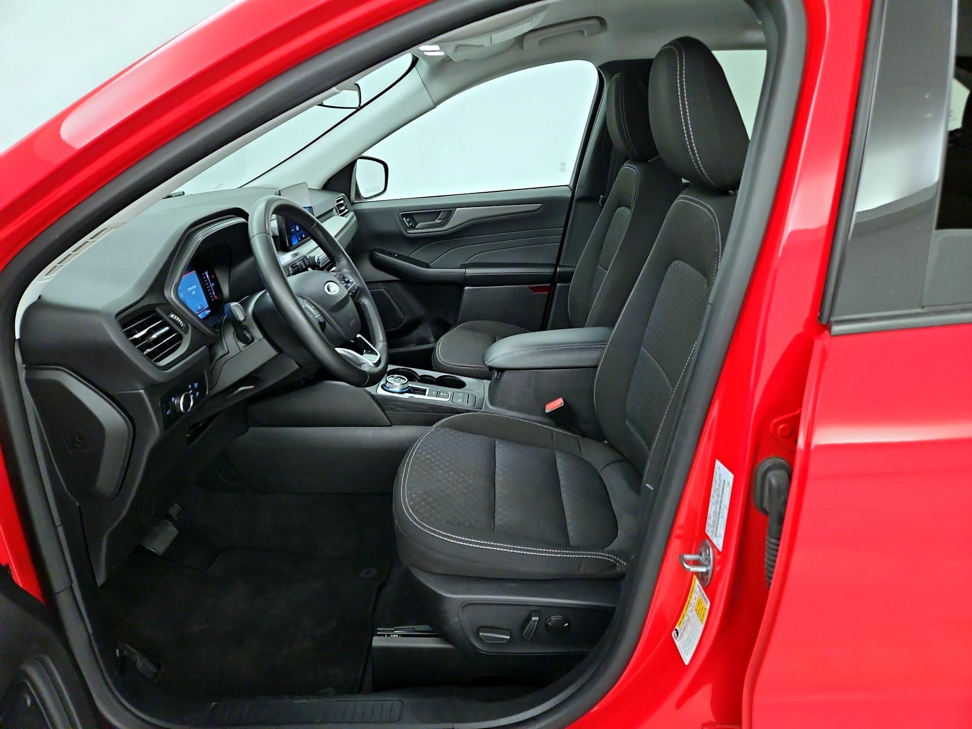 Thumbnail: 2024 Ford Escape - 11