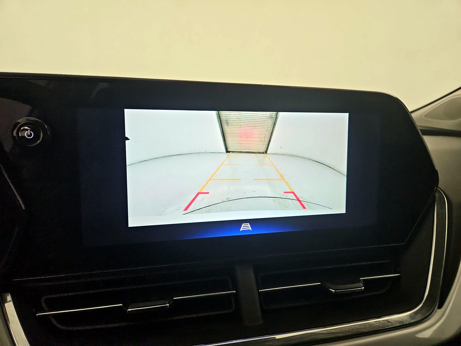 Thumbnail: 2025 Chevrolet Trax - 14