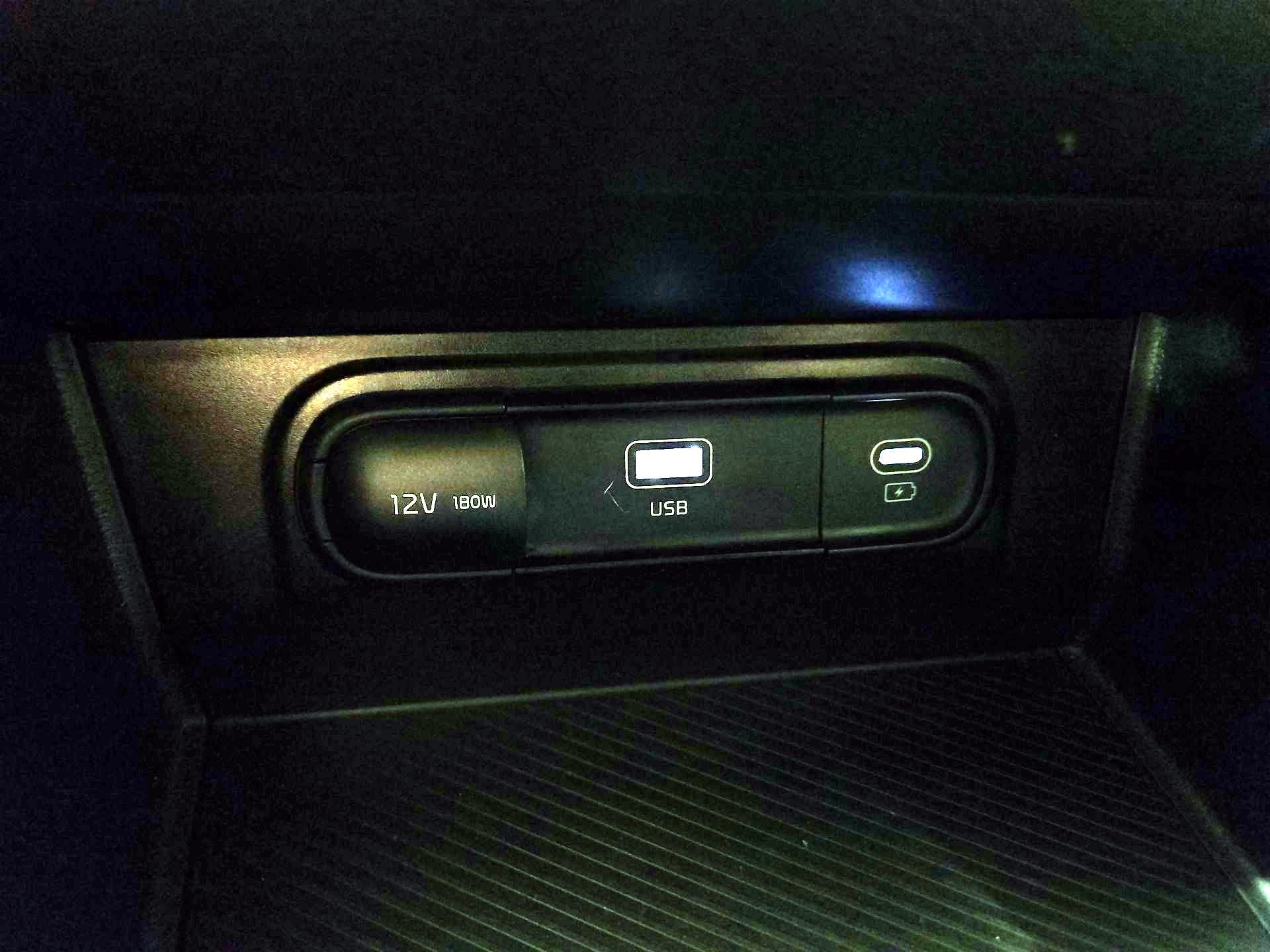 Thumbnail: 2024 Kia Sportage - 18