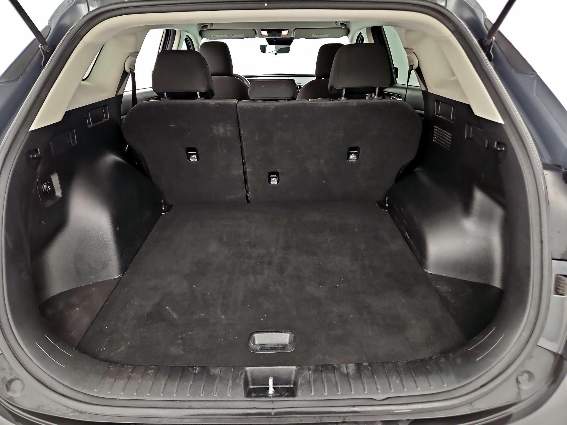 Thumbnail: 2024 Kia Sportage - 20