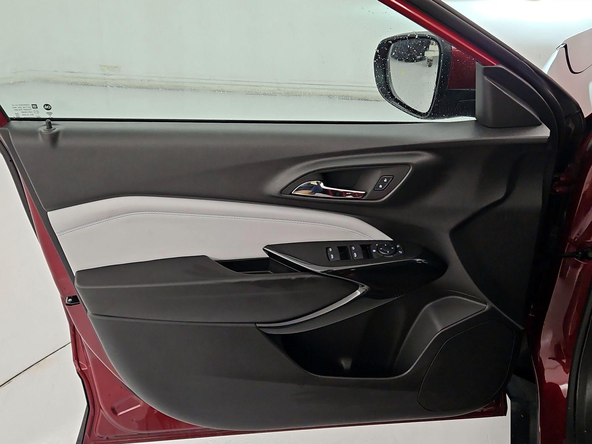 Thumbnail: 2025 Chevrolet Trax - 12