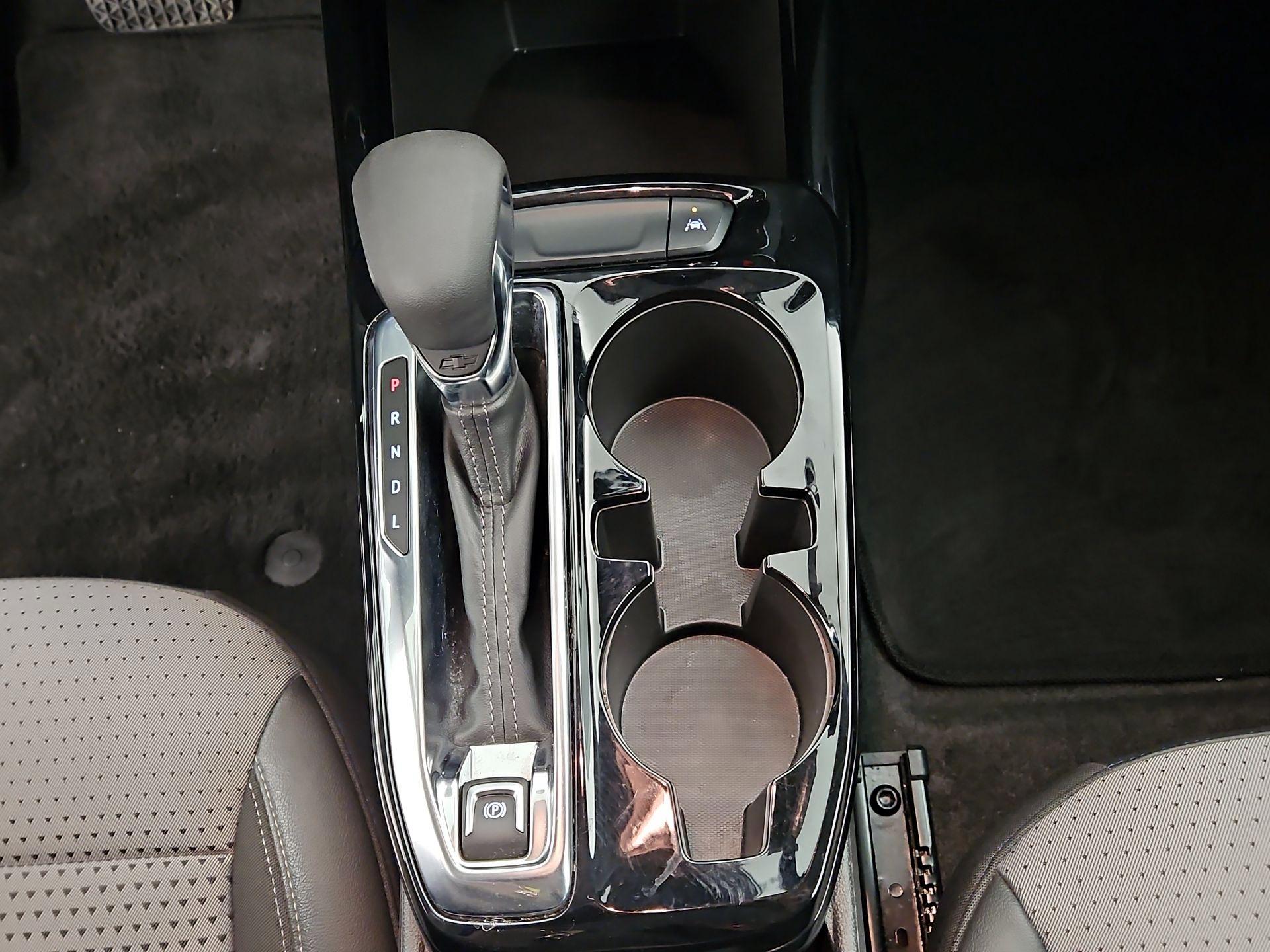 Thumbnail: 2025 Chevrolet Trax - 17