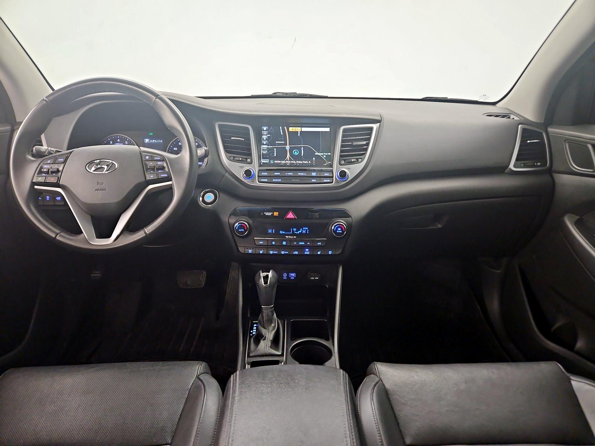 Thumbnail: 2017 Hyundai Tucson - 9