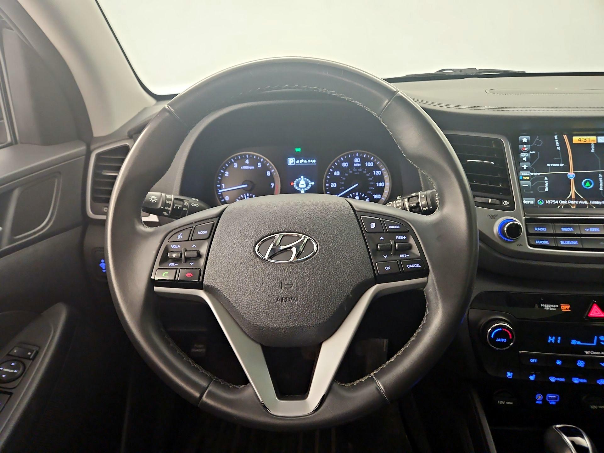 Thumbnail: 2017 Hyundai Tucson - 10