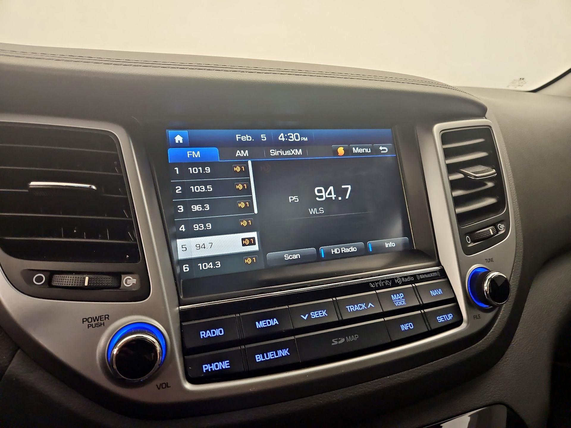 Thumbnail: 2017 Hyundai Tucson - 16