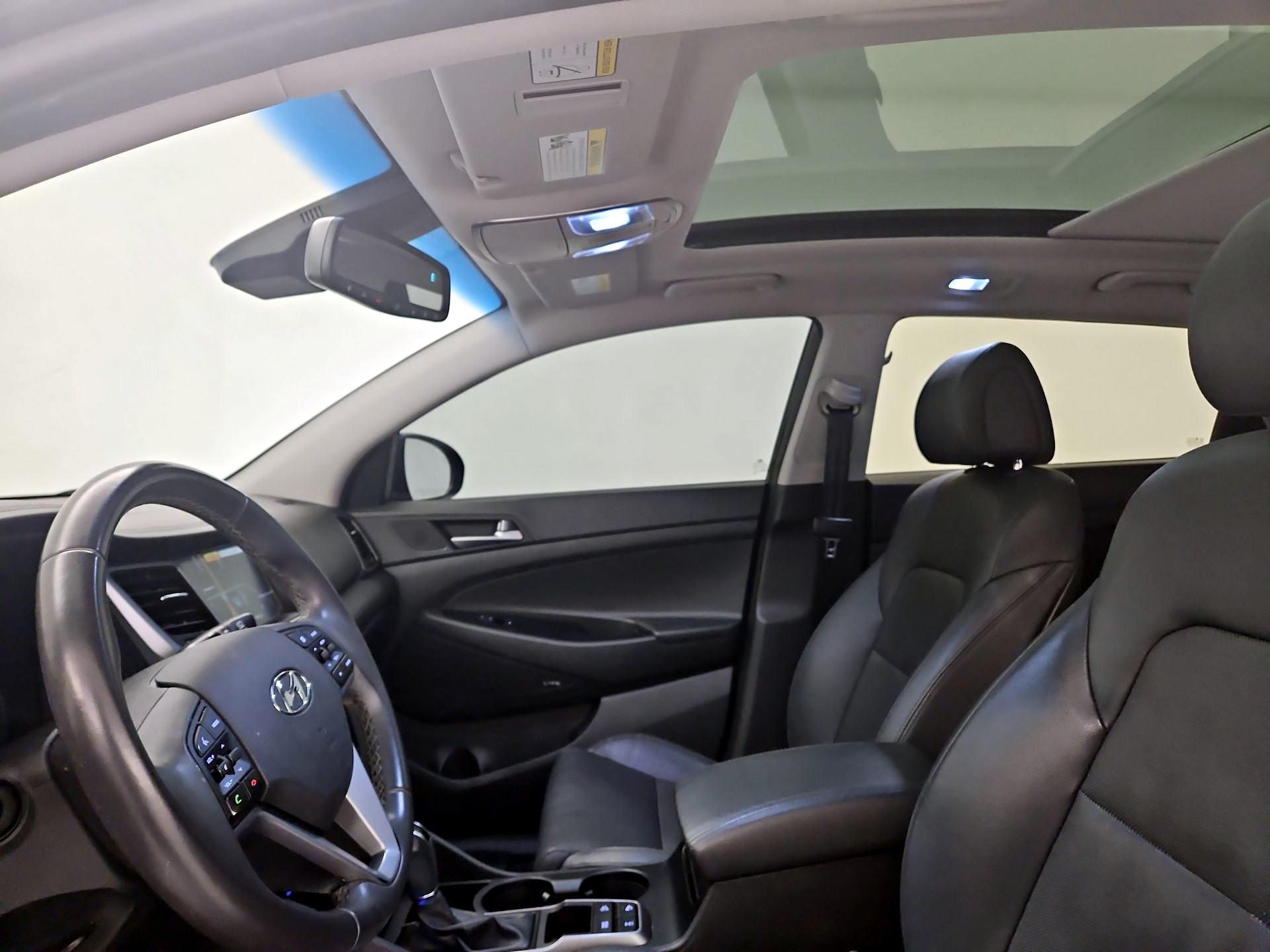 Thumbnail: 2017 Hyundai Tucson - 20