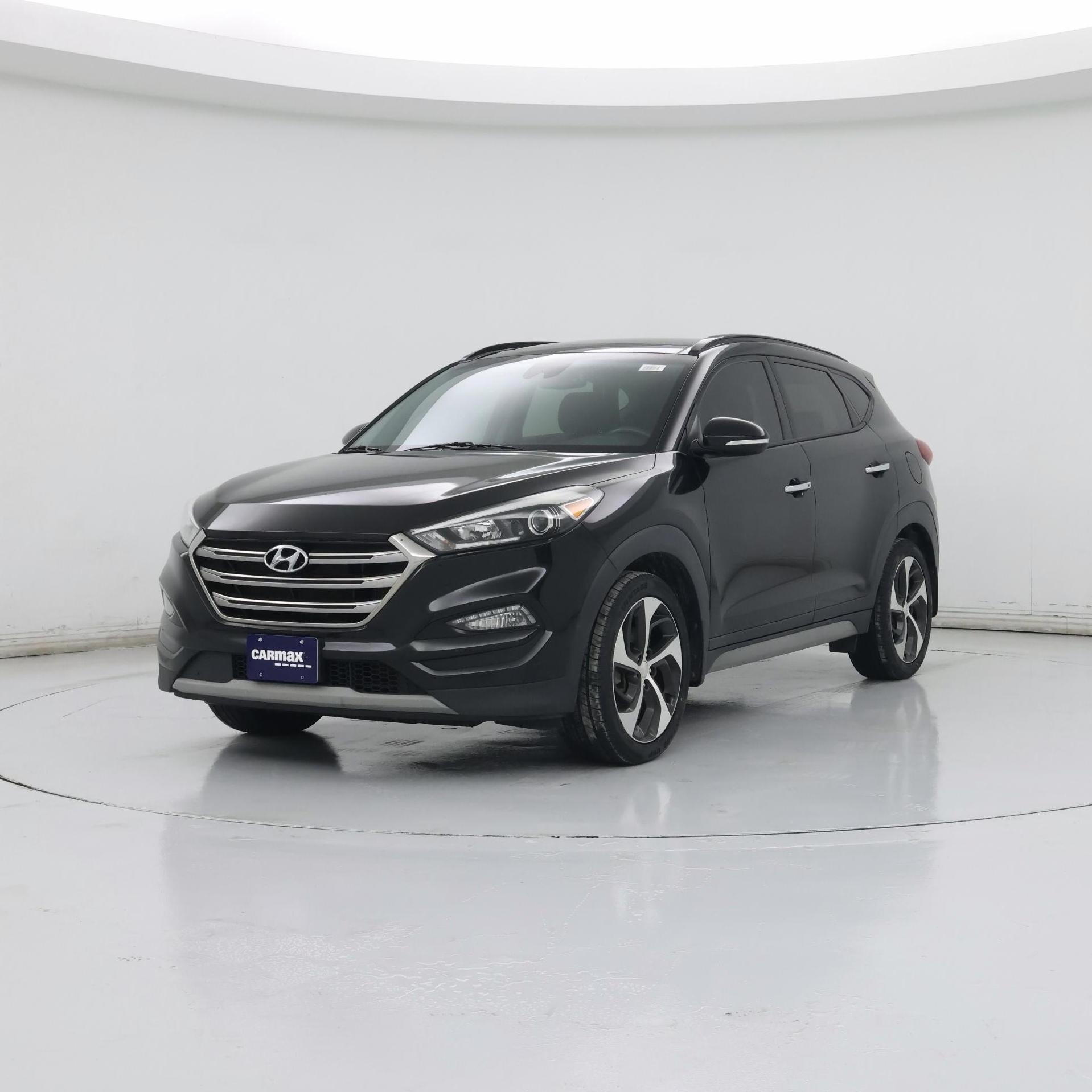 Thumbnail: 2017 Hyundai Tucson - 4