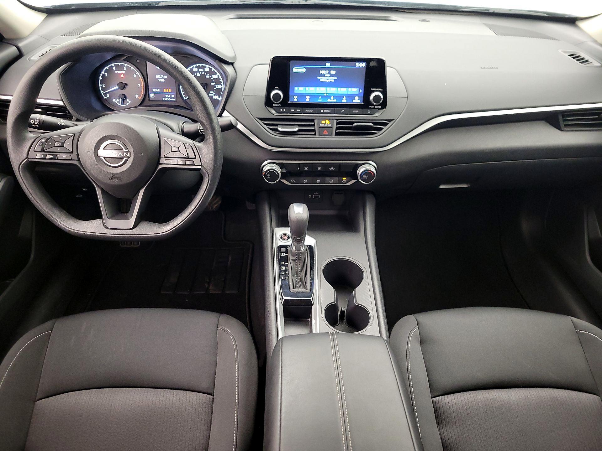 Thumbnail: 2023 Nissan Altima - 9