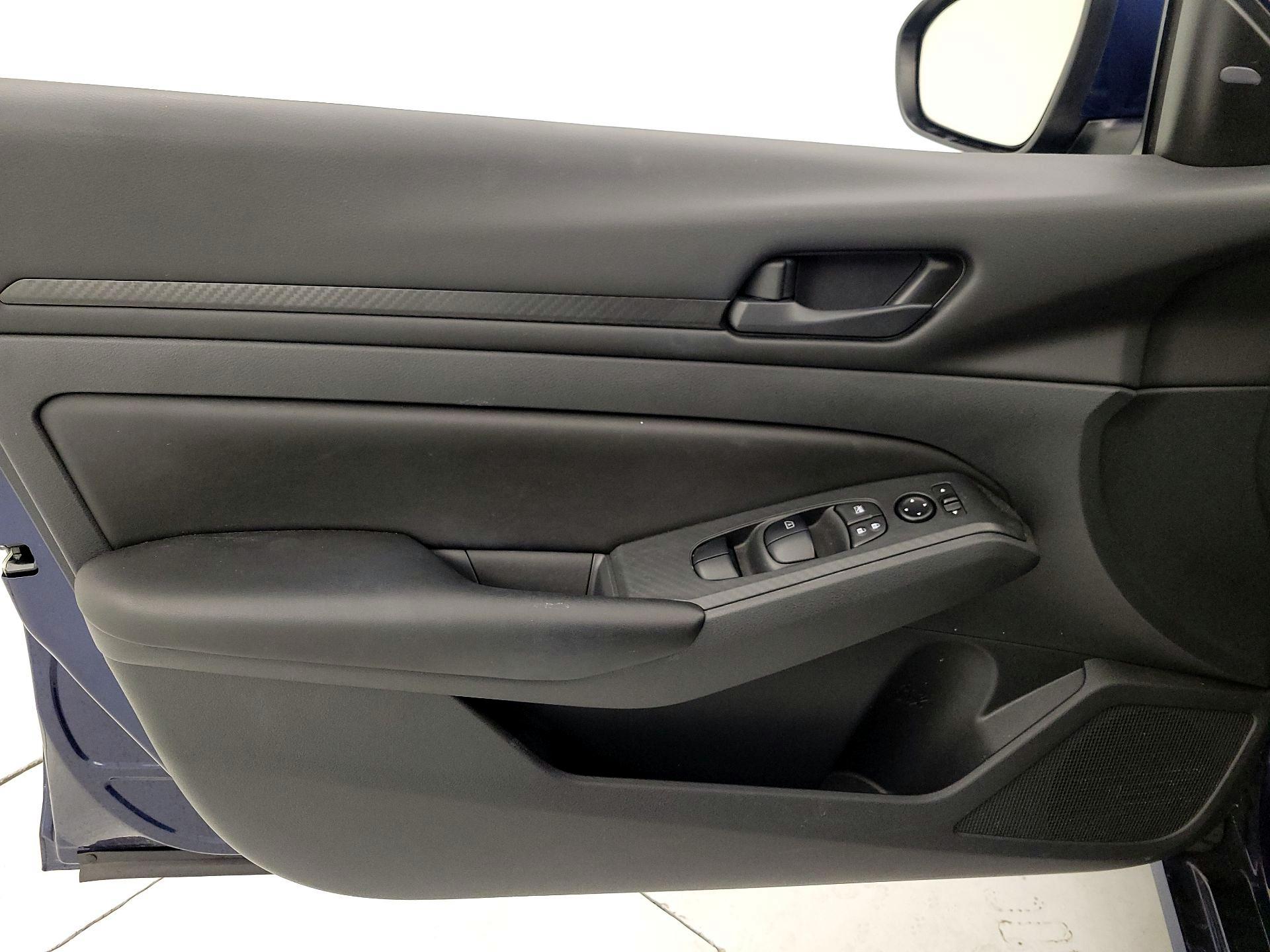 Thumbnail: 2023 Nissan Altima - 12