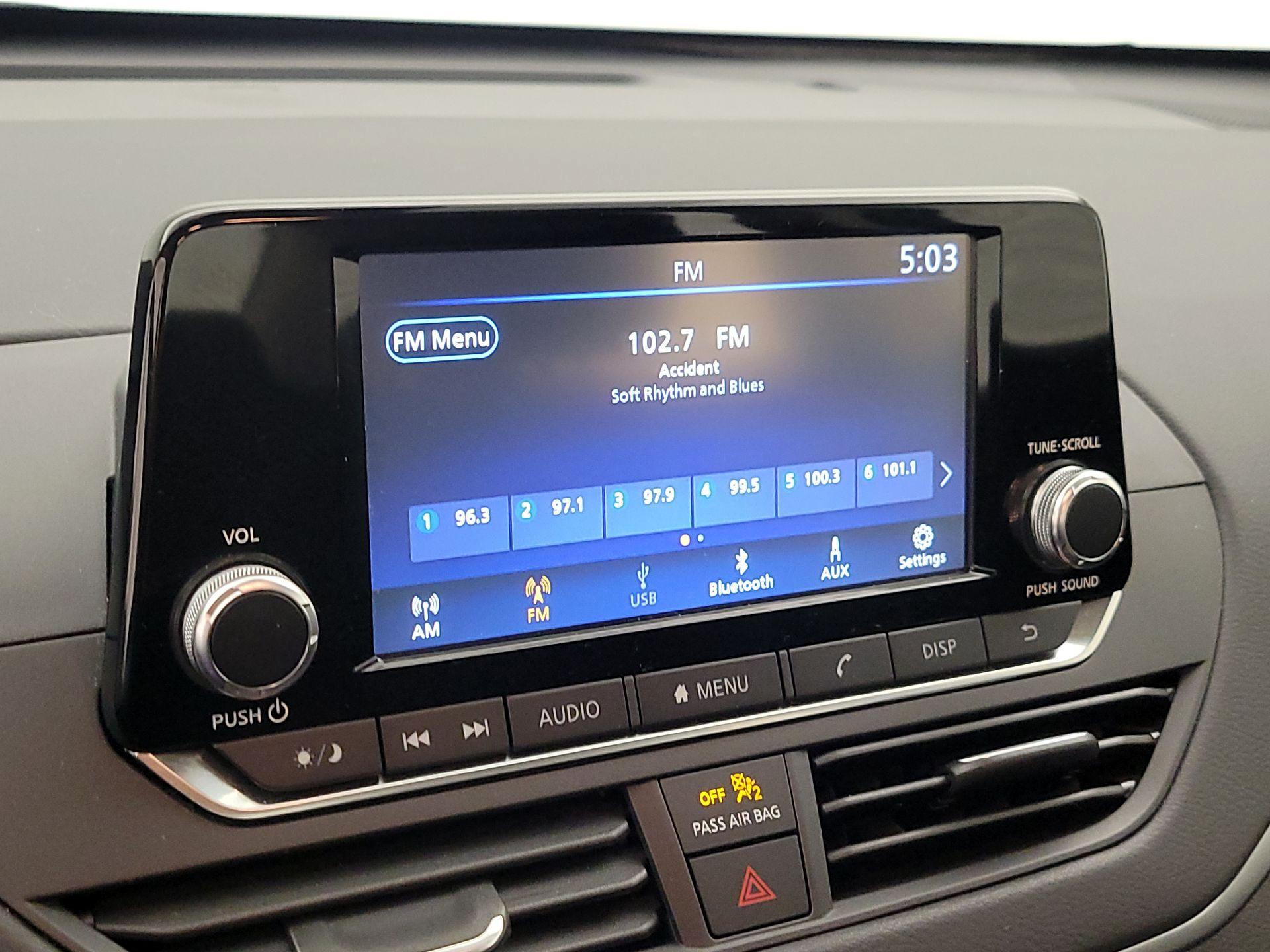 Thumbnail: 2023 Nissan Altima - 15