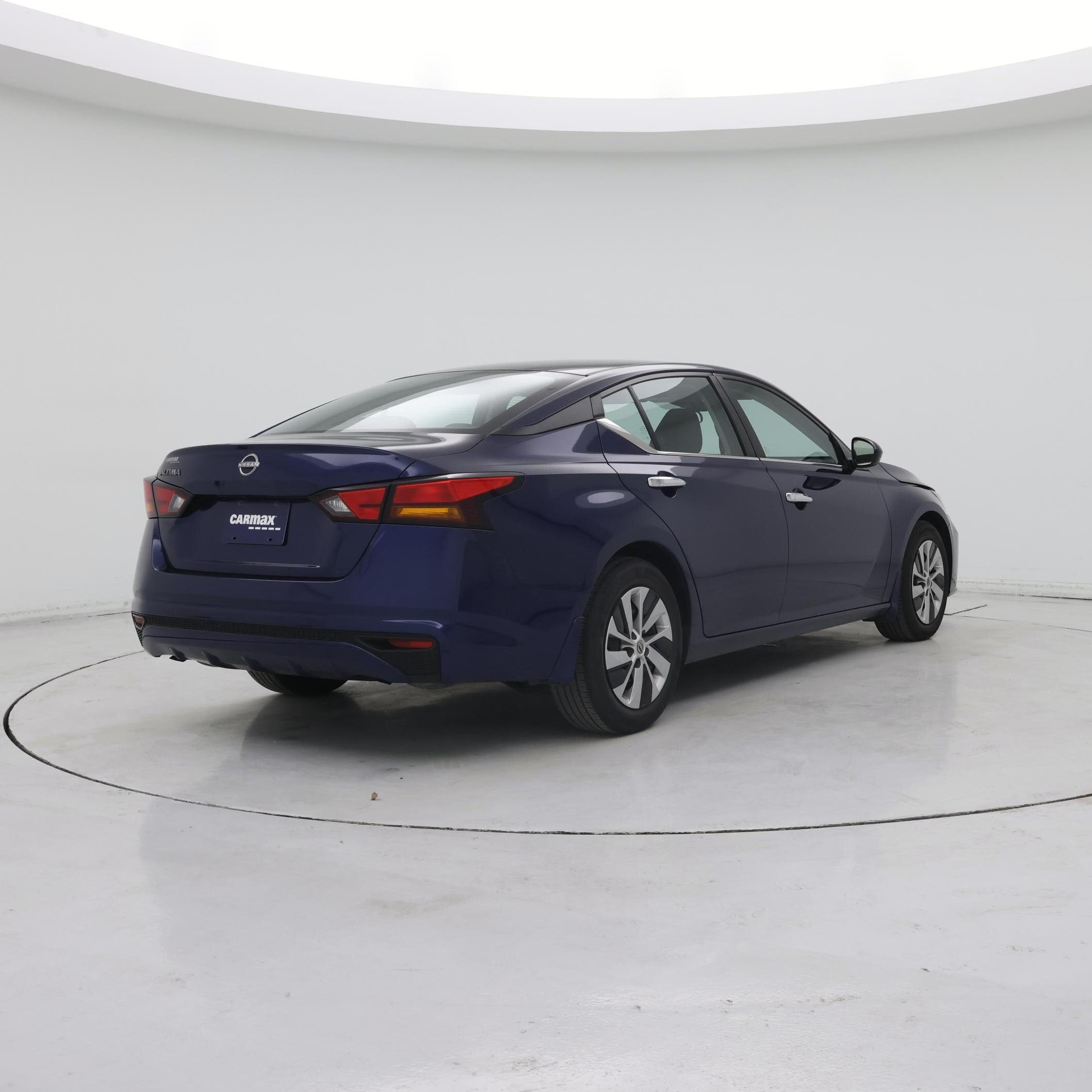 Thumbnail: 2023 Nissan Altima - 8