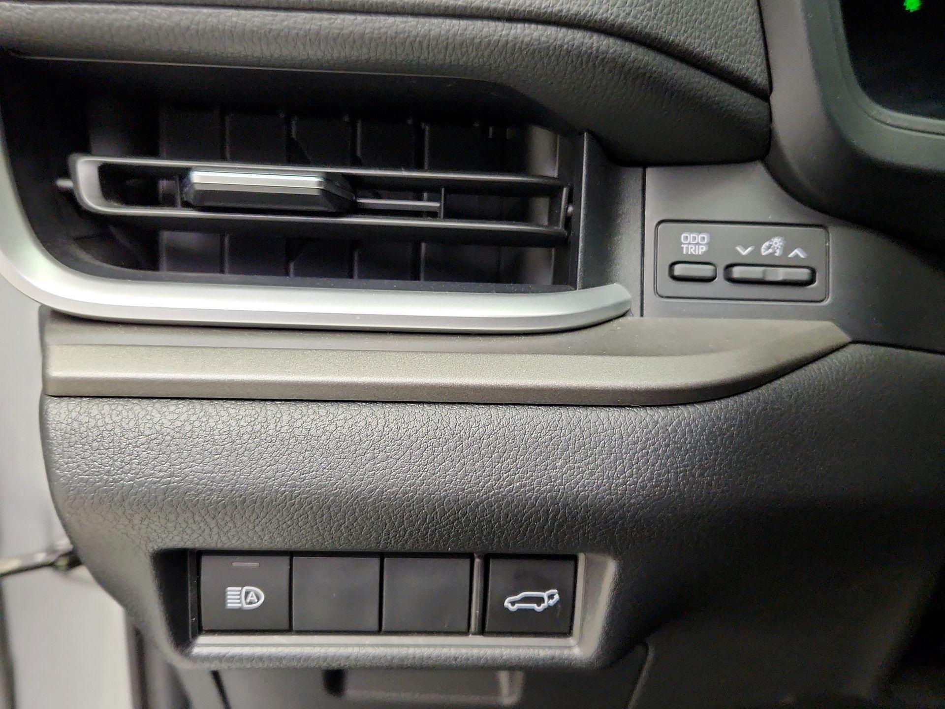 Thumbnail: 2025 Toyota Grand Highlander - 13