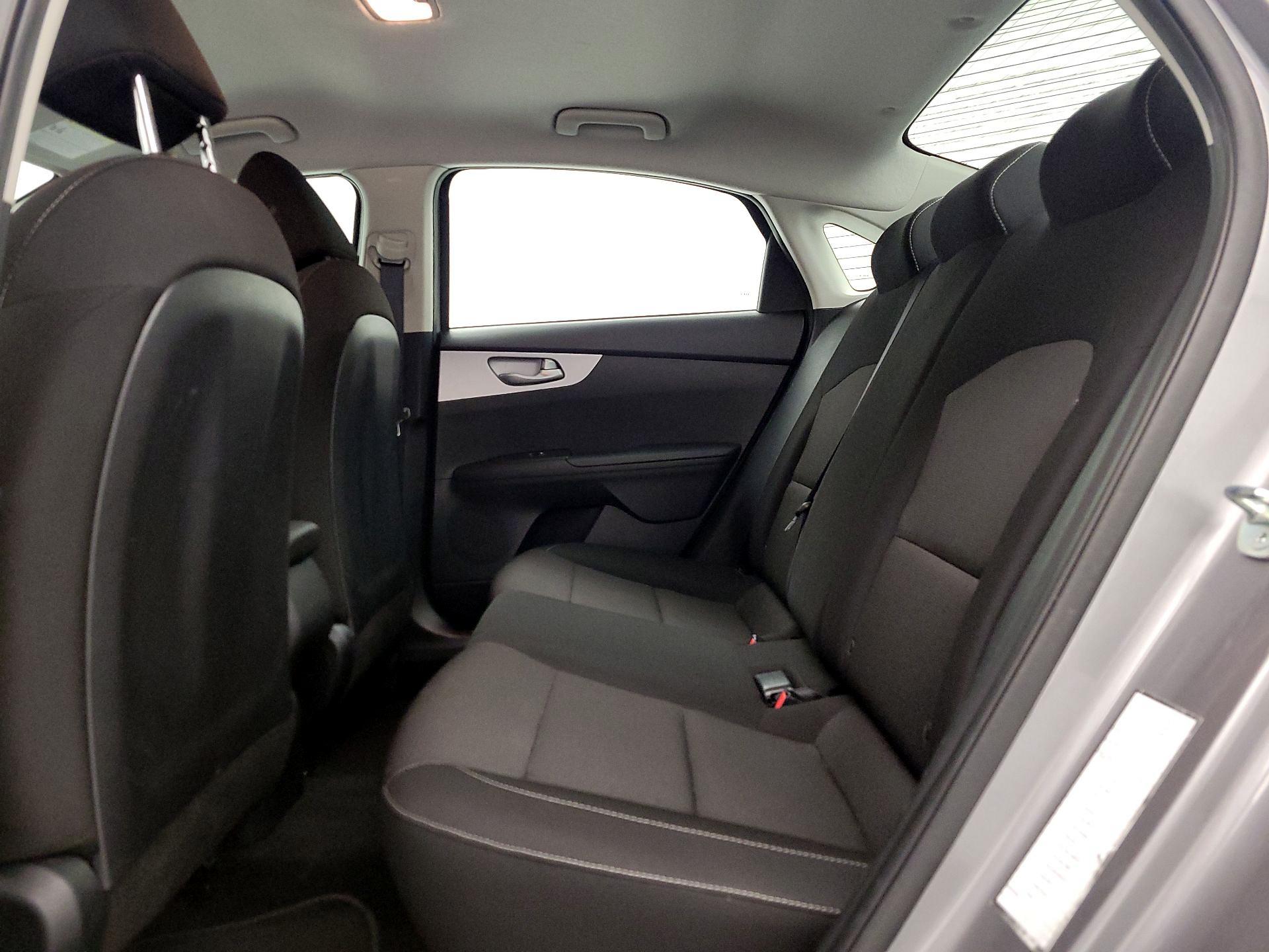 Thumbnail: 2024 Kia Forte - 19