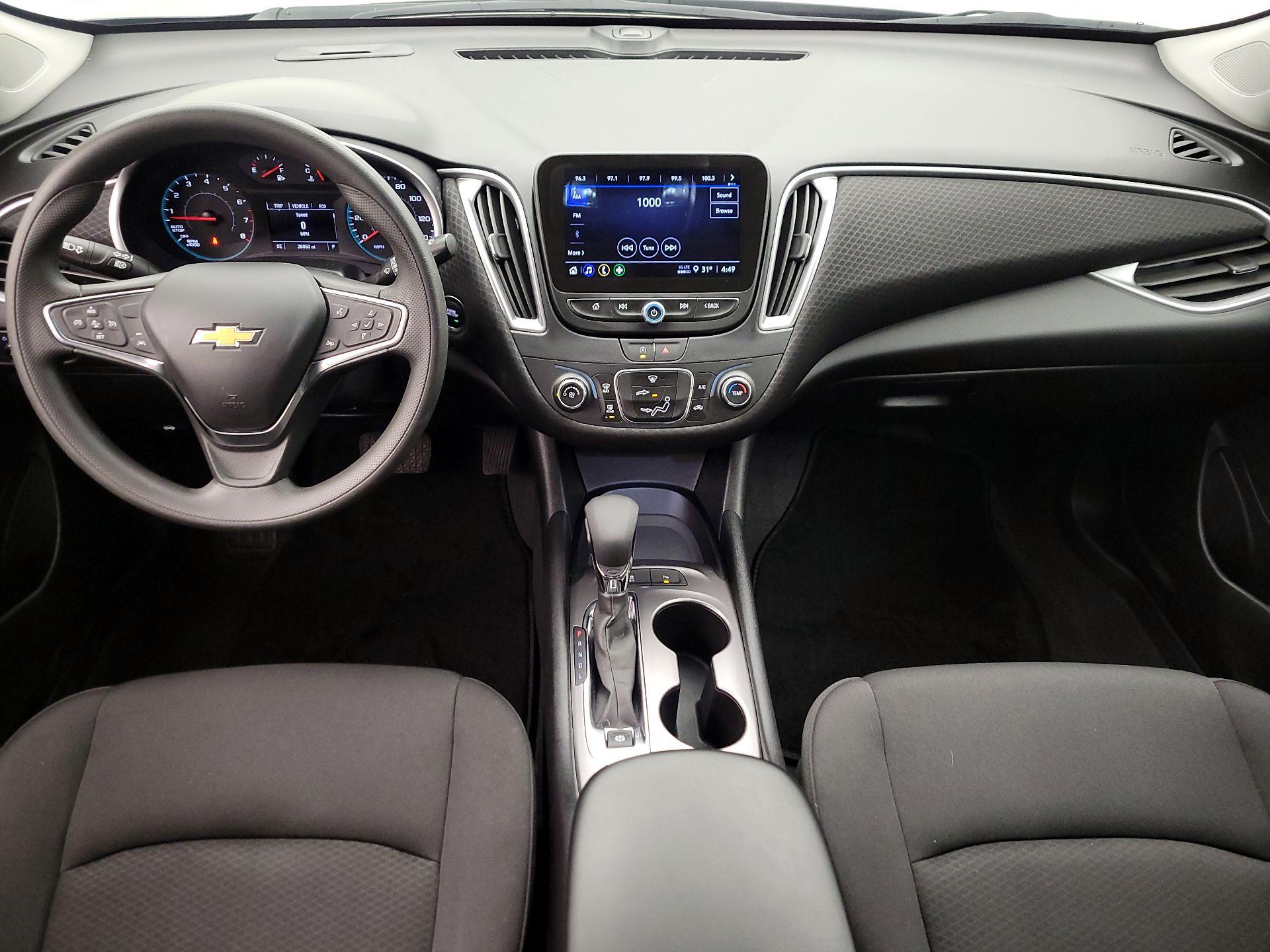 Thumbnail: 2024 Chevrolet Malibu - 9