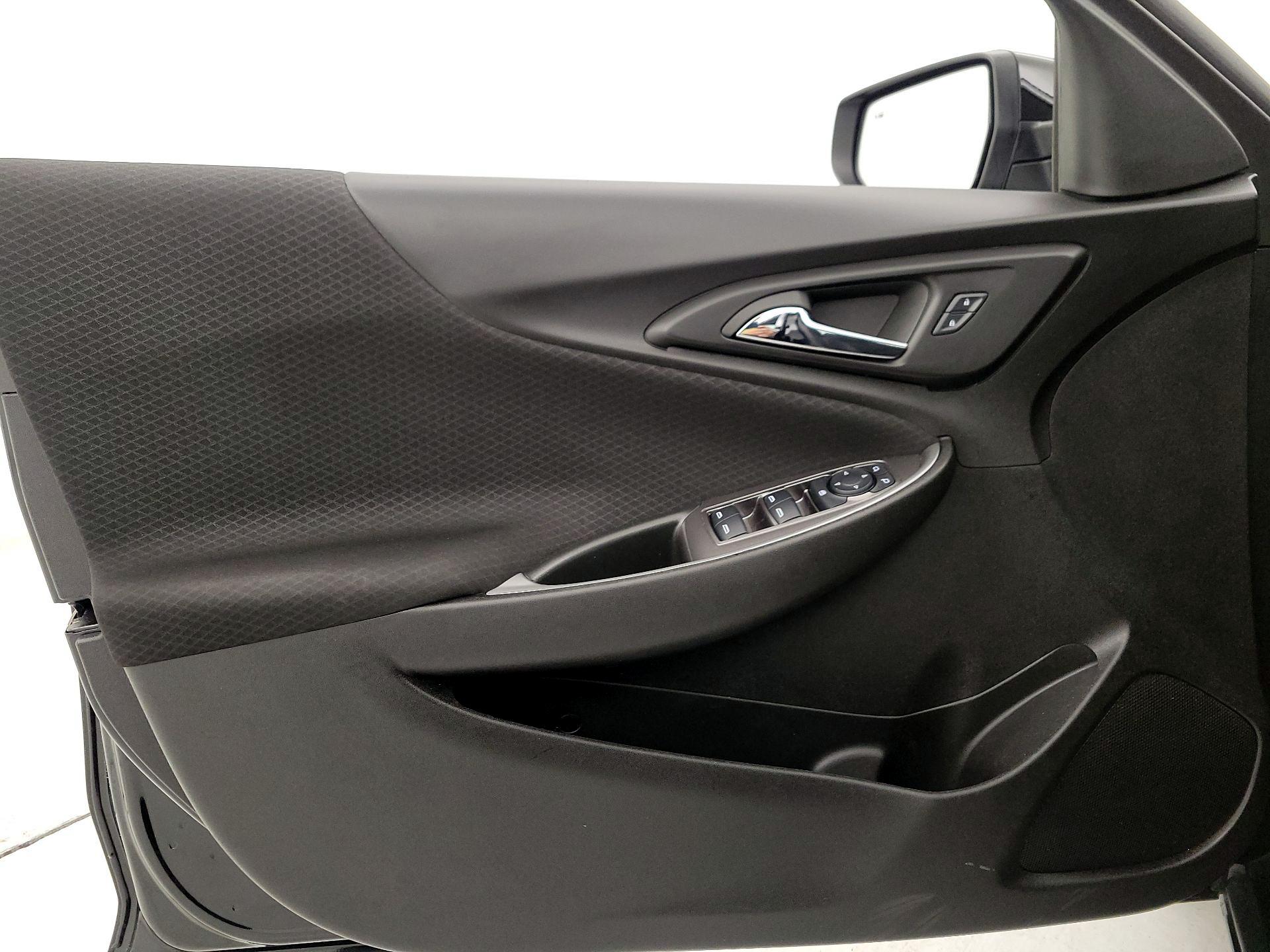 Thumbnail: 2024 Chevrolet Malibu - 12