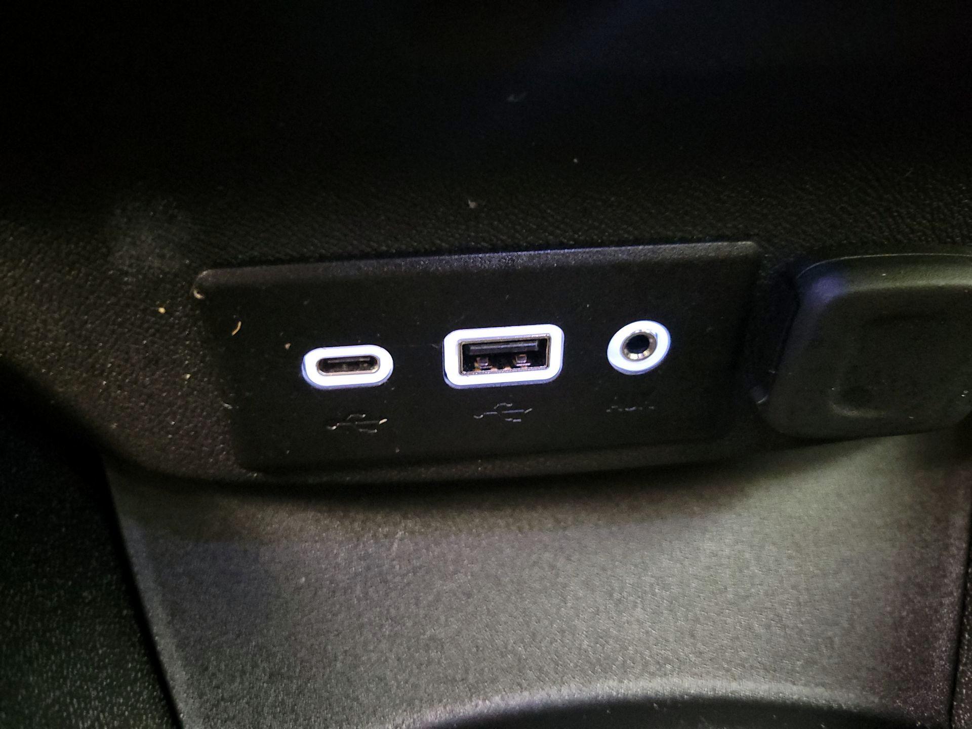 Thumbnail: 2024 Chevrolet Malibu - 18